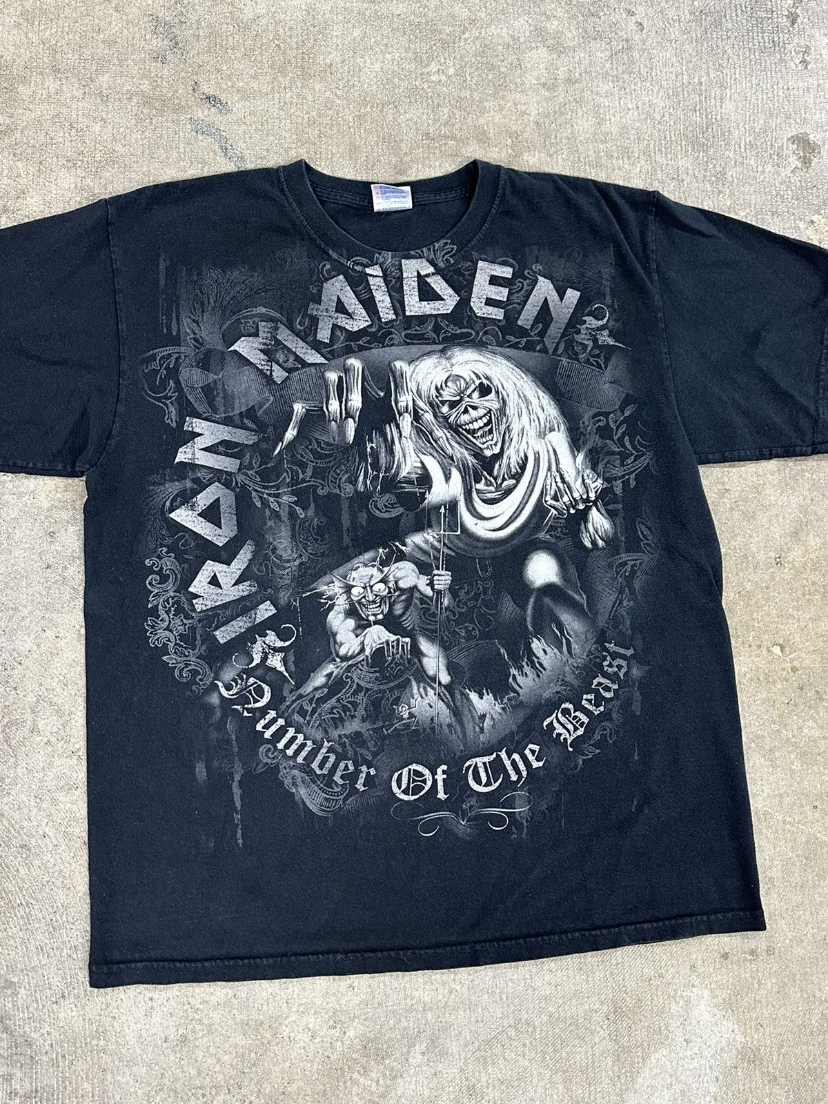 Band Tees × Iron Maiden × Vintage Vintage Y2K 00s Iron Maiden Mark Of The Beast Band T-Shirt Size US L / EU 52-54 / 3 - 3 Thumbnail