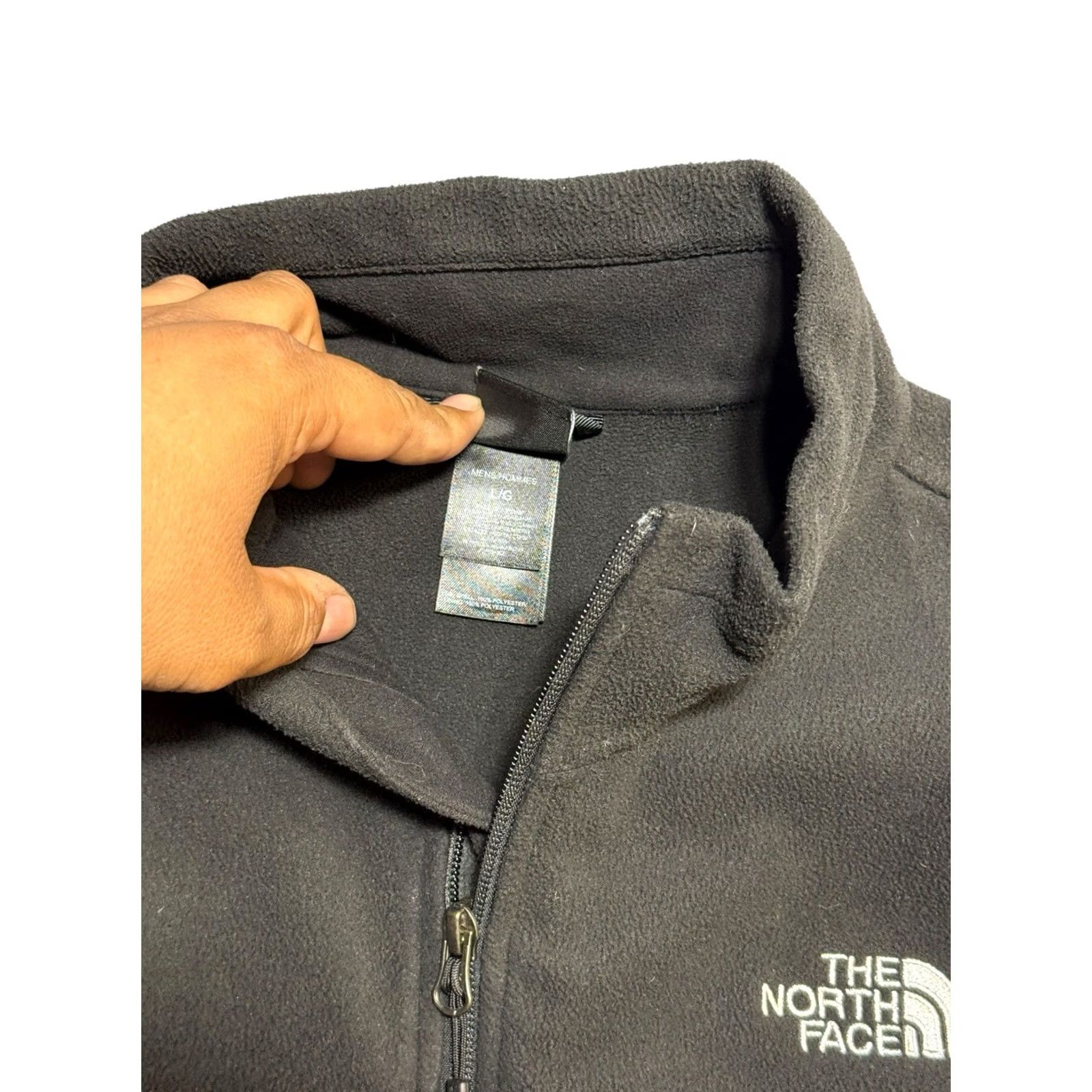 The North Face The North Face Vest Mens Large Black Fleece Full Zip Outdoors Layer Hike Size US L / EU 52-54 / 3 - 3 Thumbnail