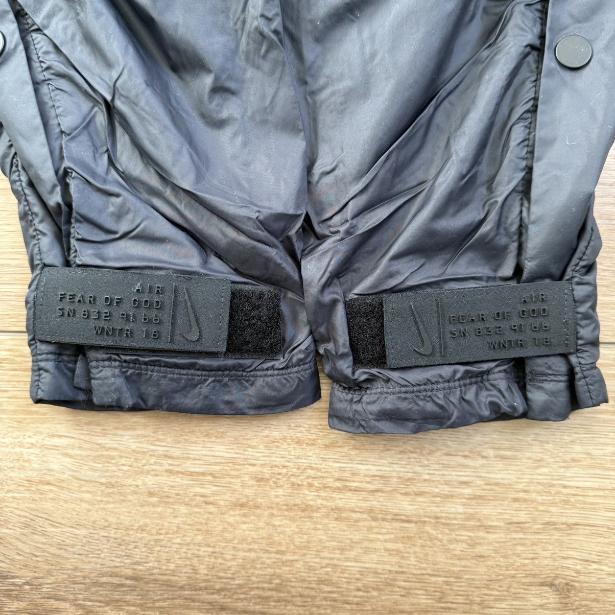 Fear of God × Nike Nike Fear of God Tear Away Pants Black Used Size US 30 / EU 46 - 6 Thumbnail