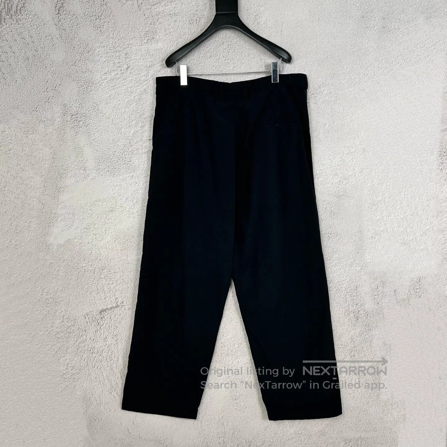 Balenciaga Balenciaga size xs Large-fit pants with high waist, casual Size US 26 / EU 42 - 2 Thumbnail