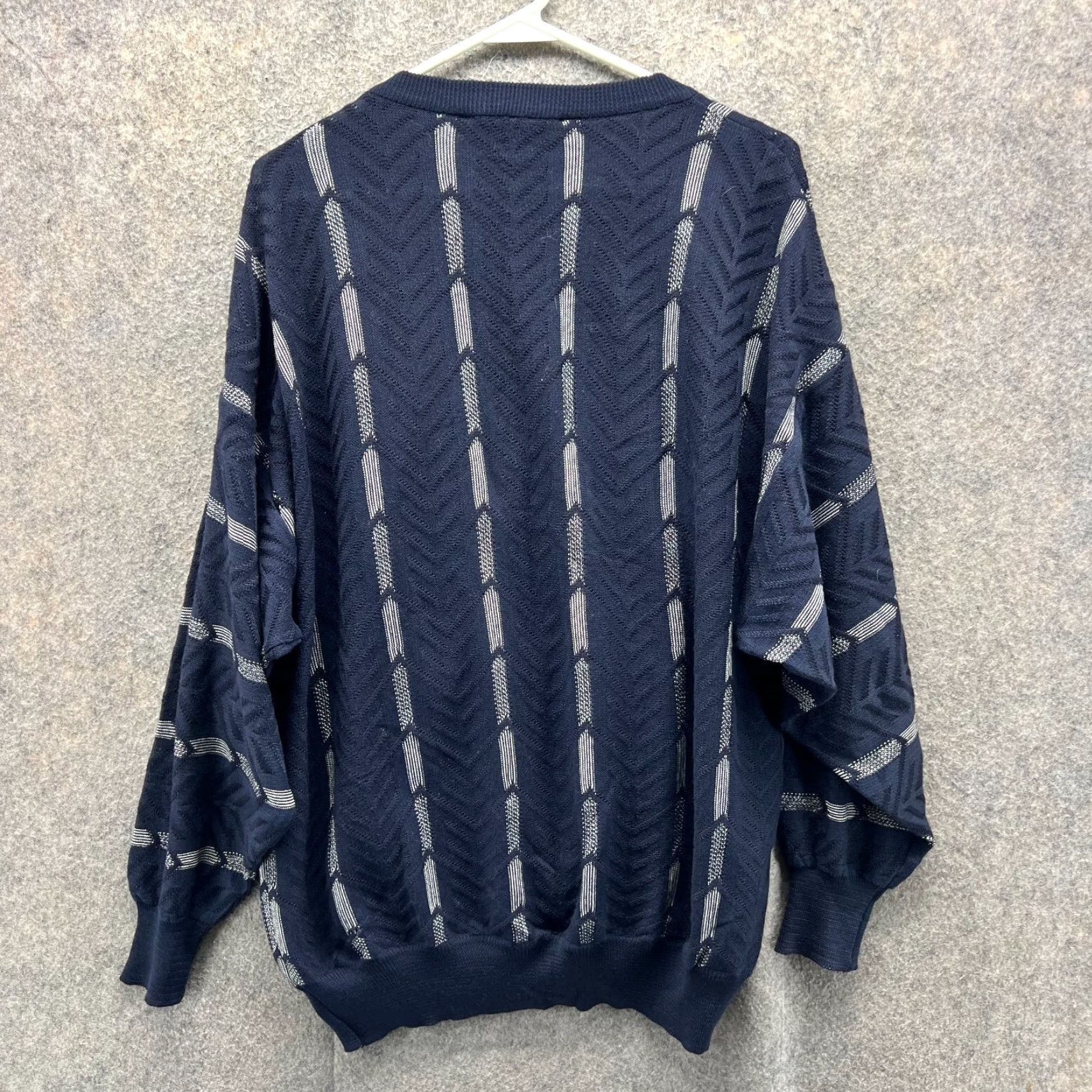 Salvatore Ferragamo VINTAGE Salvatore Ferragamo Sweater Men Large Blue Pullover Italy Fleece Cashmere Rare Size US L / EU 52-54 / 3 - 6 Thumbnail