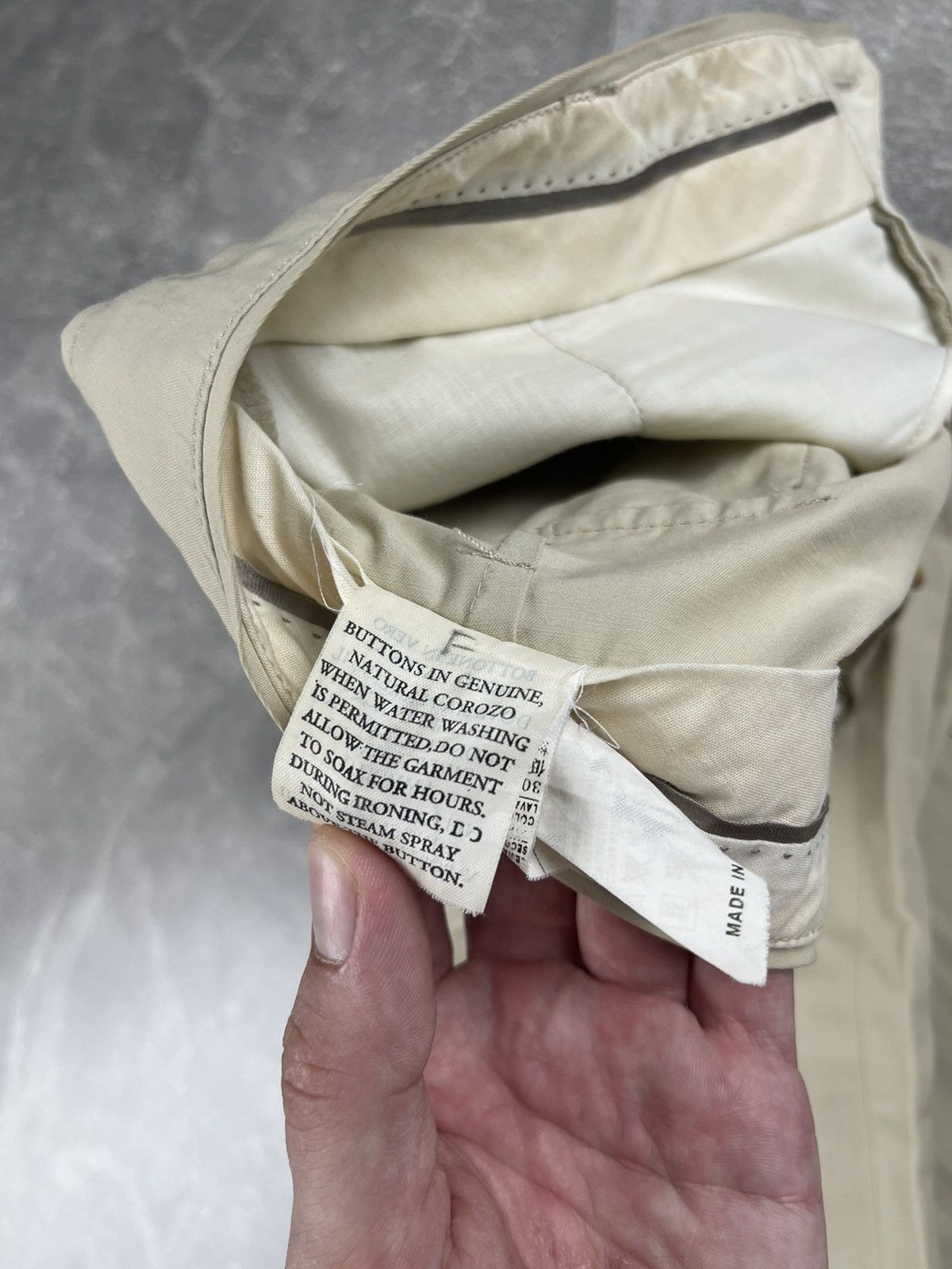 Moncler × Vintage Moncler Vintage Beige Womans Breeches Shorts Size 27" / US 4 / IT 40 - 14 Thumbnail