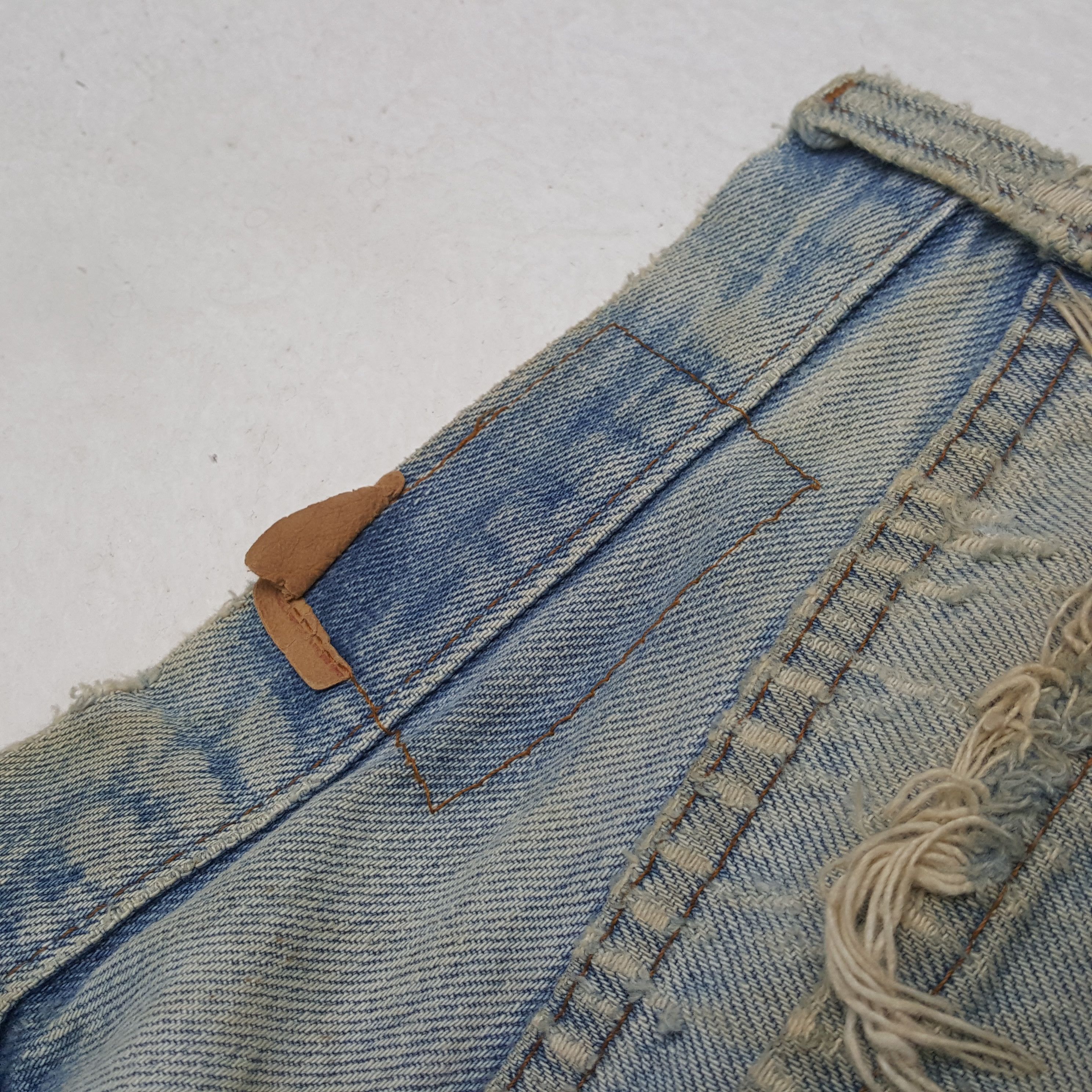 Levi's Vintage Levi's Kurt Cobain Style Distressed Jeans RR20 Size US 30 / EU 46 - 14 Thumbnail