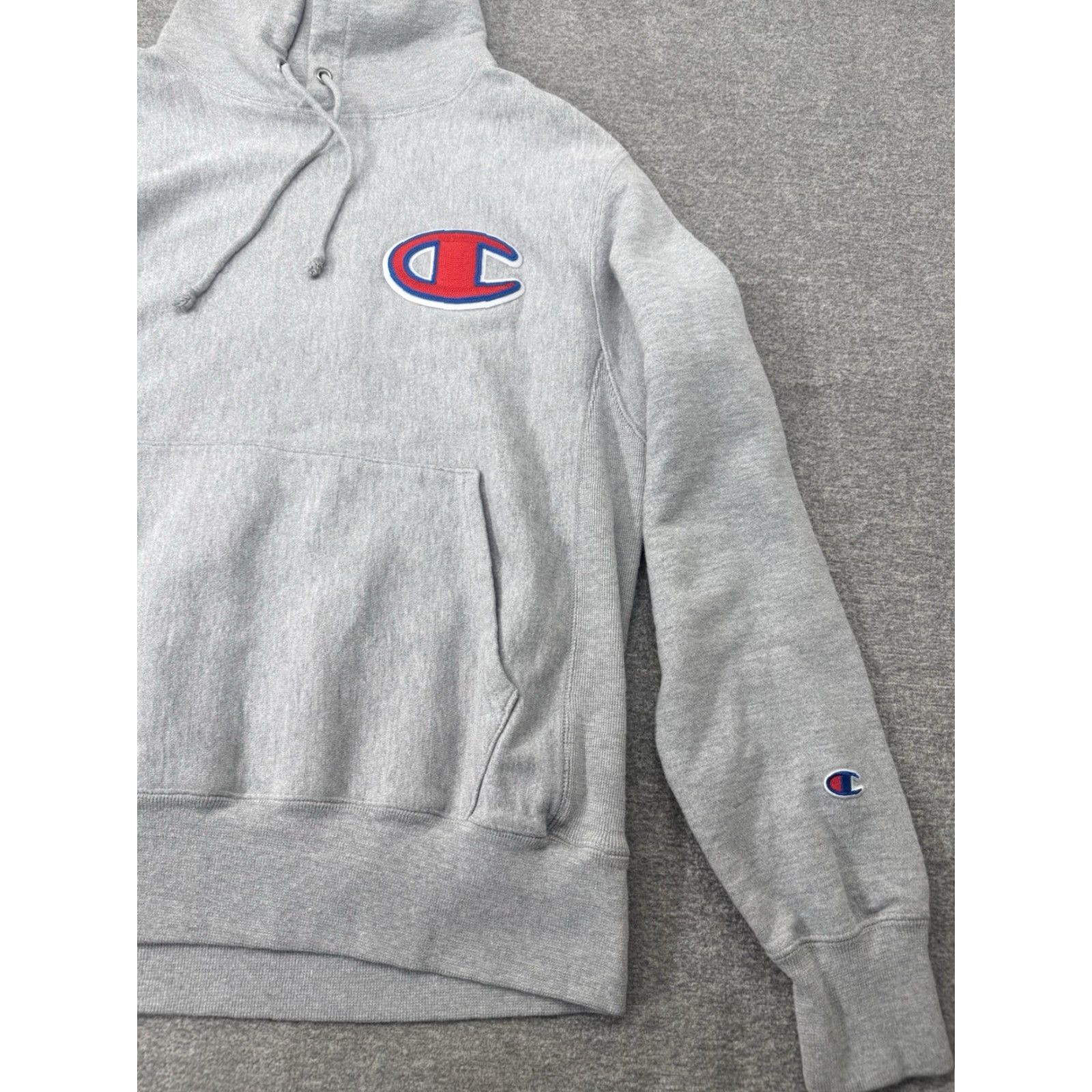 Champion VINTAGE Champion Reverse Weave Gray Hoodie Men’s M Logo Red Blue Pullover Reversible Big Logo Men Size US M / EU 48-50 / 2 - 2 Thumbnail