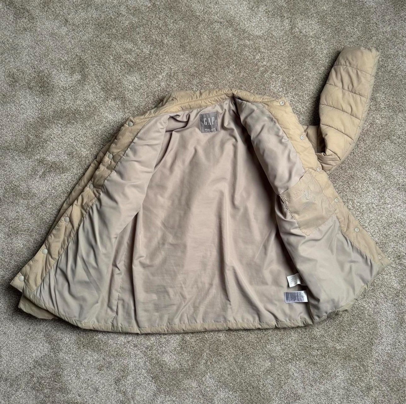 Other GAP “CRÈME” PUFFER BUTTON-UP JACKET Size US M / EU 48-50 / 2 - 4 Thumbnail