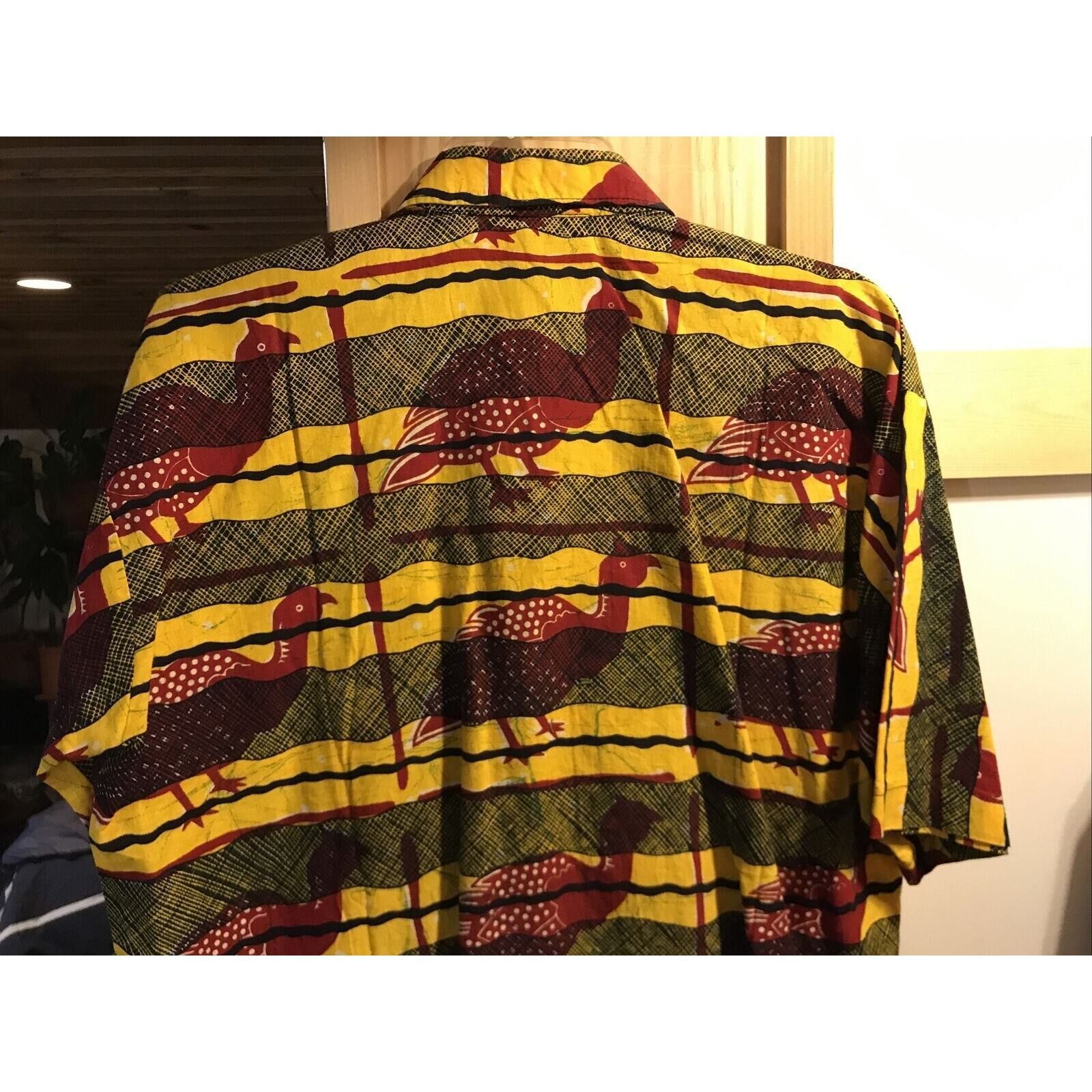 Other Vintage Mens L Yellow Striped Red Bird Print SS Button Shirt Size US L / EU 52-54 / 3 - 10 Thumbnail