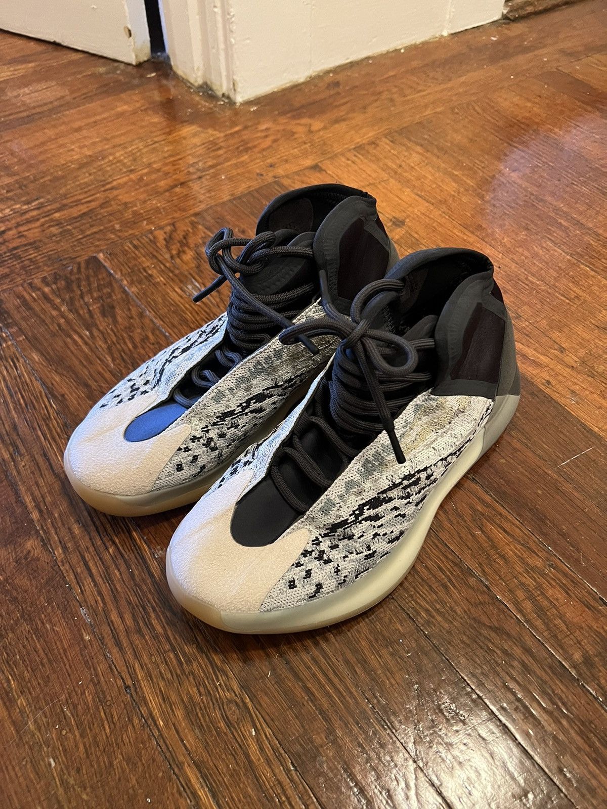 image of Adidas x Kanye West Yeezy Qntm ‘Sea Teal’ Shoes in Grey, Men's (Size 9)