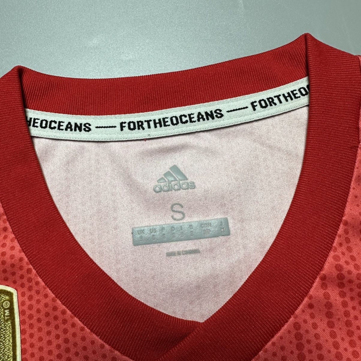 Adidas REAL MADRID ADIDAS x PARLEY 2018/2019 3rd JERSEY #10 MODRIC Size US S / EU 44-46 / 1 - 6 Thumbnail