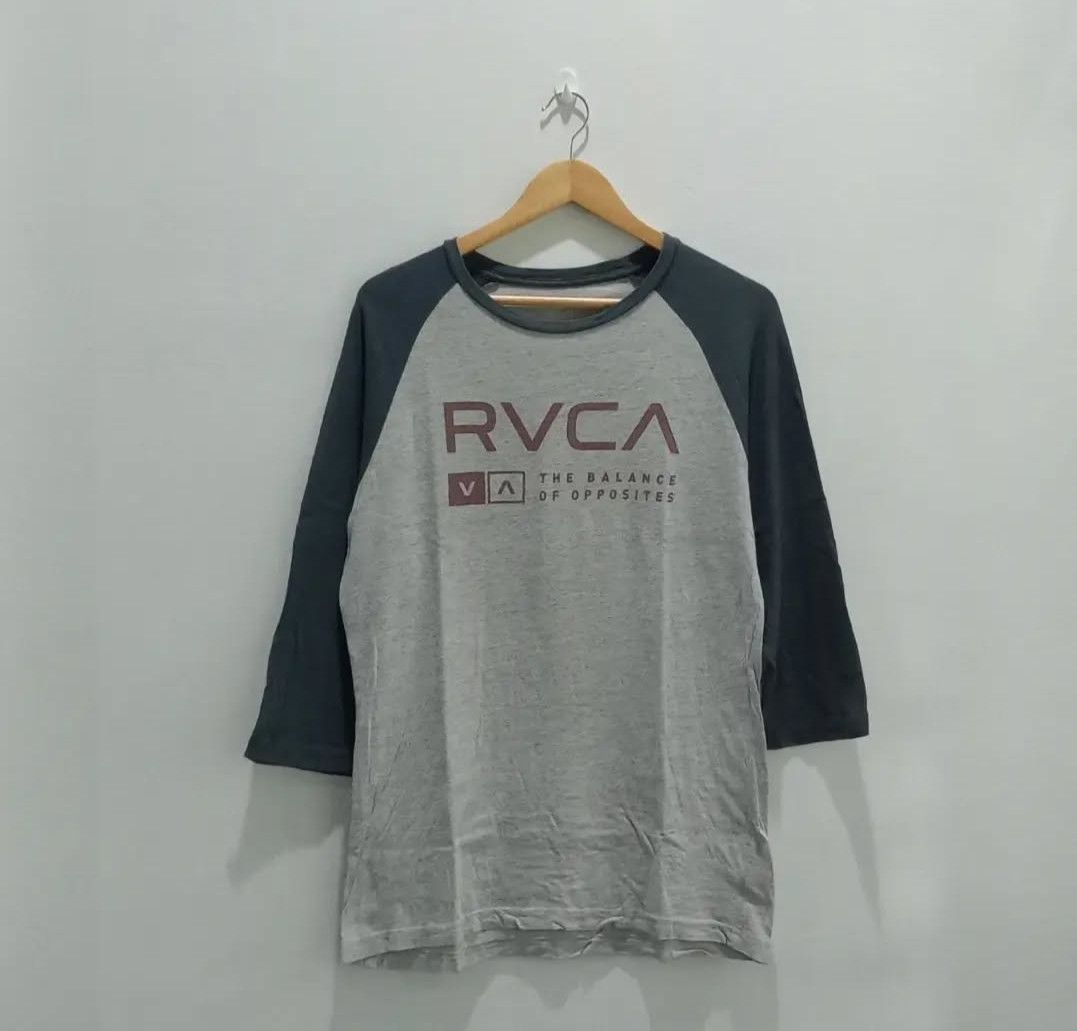 RVCA TSHIRT : RVCA - 3Q Size US M / EU 48-50 / 2 - 1 Thumbnail