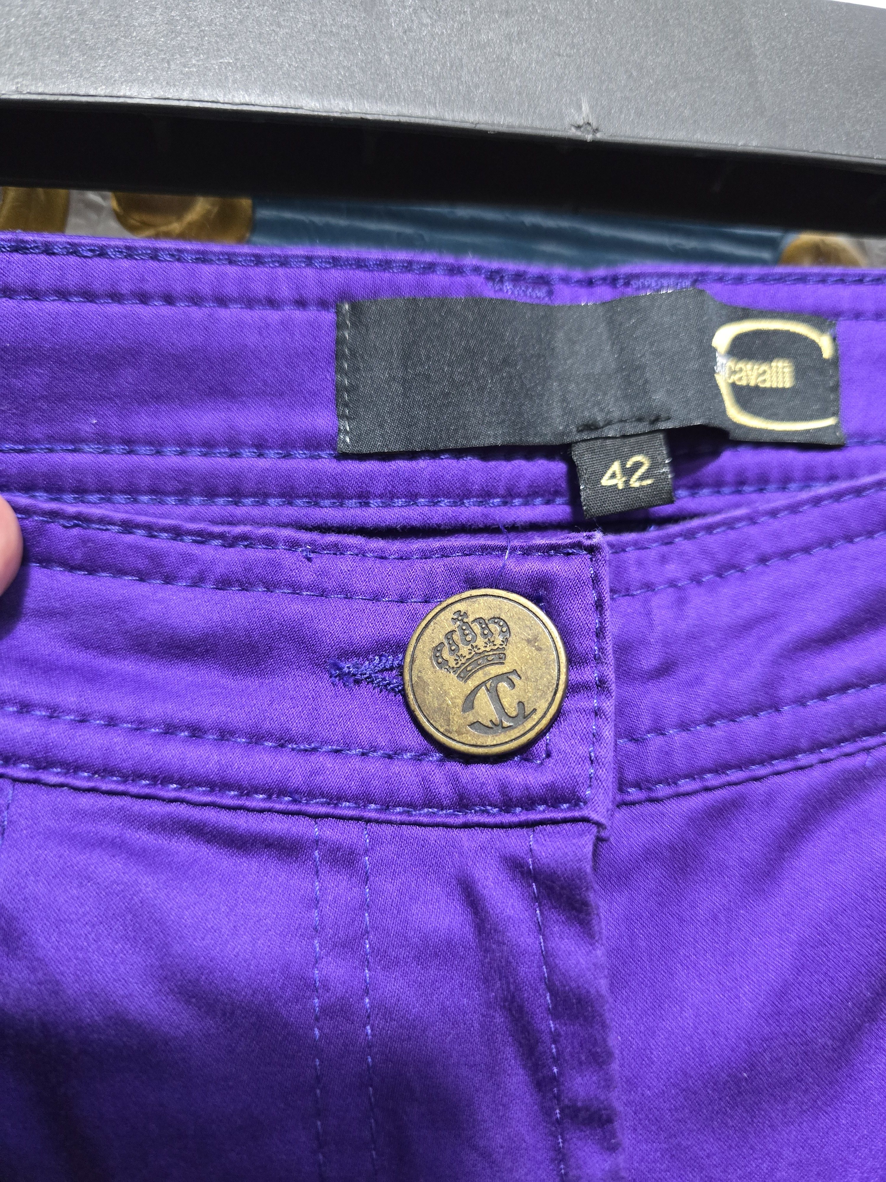 Just Cavalli Just Cavalli purple cropped trousers in size 42. VINTAGE Size 28" / US 6 / IT 42 - 5 Thumbnail