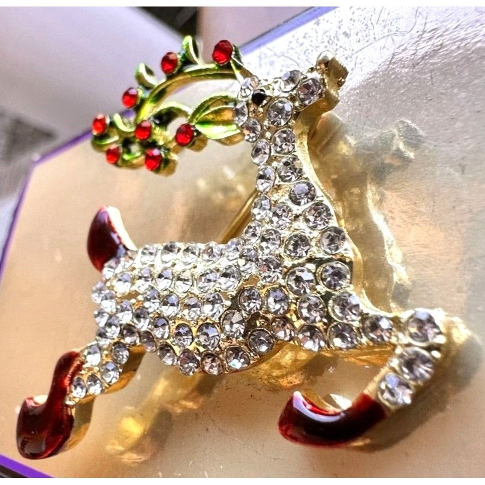 Handmade Reindeer Brooch Pin Rudolph Christmas Eve New Crystal Accent Size ONE SIZE - 7 Thumbnail