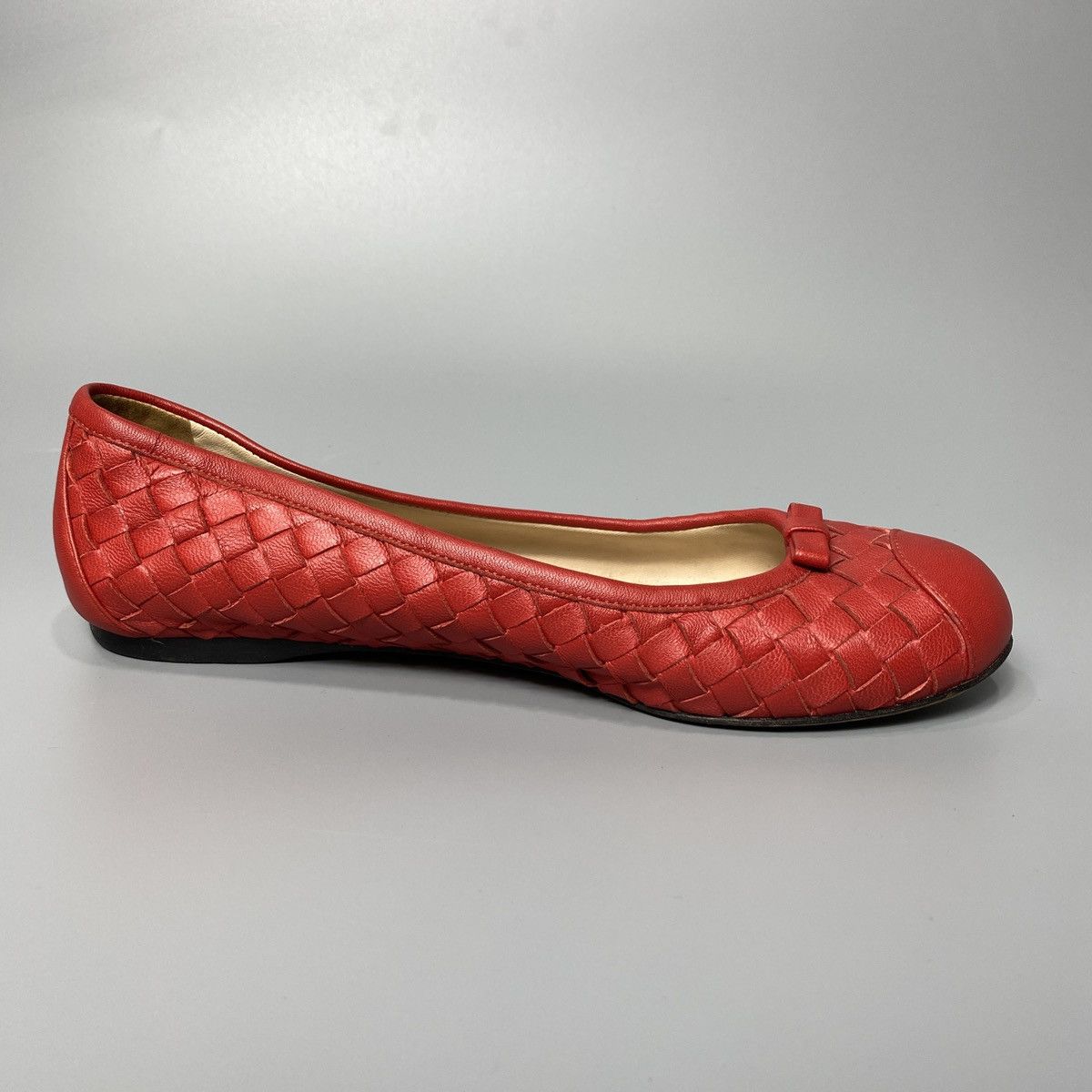 Bottega Veneta Red Leather Woven Ballet Flats Size US 6 / IT 36 - 9 Thumbnail