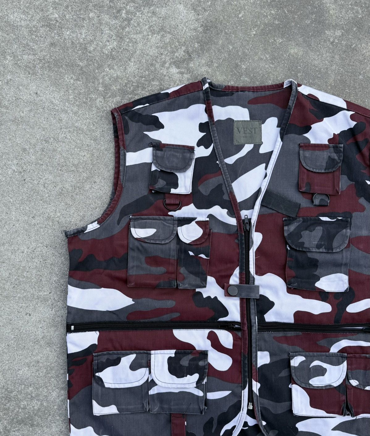 Vintage Vintage military y2k streetwear rare avantgarde track vest Size US M / EU 48-50 / 2 - 6 Thumbnail
