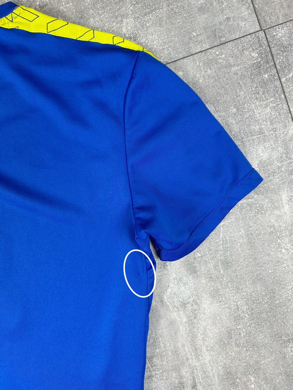 Umbro Umbro Everton FC 2015/16 Training Football Soccer Jersey Size US M / EU 48-50 / 2 - 15 Thumbnail