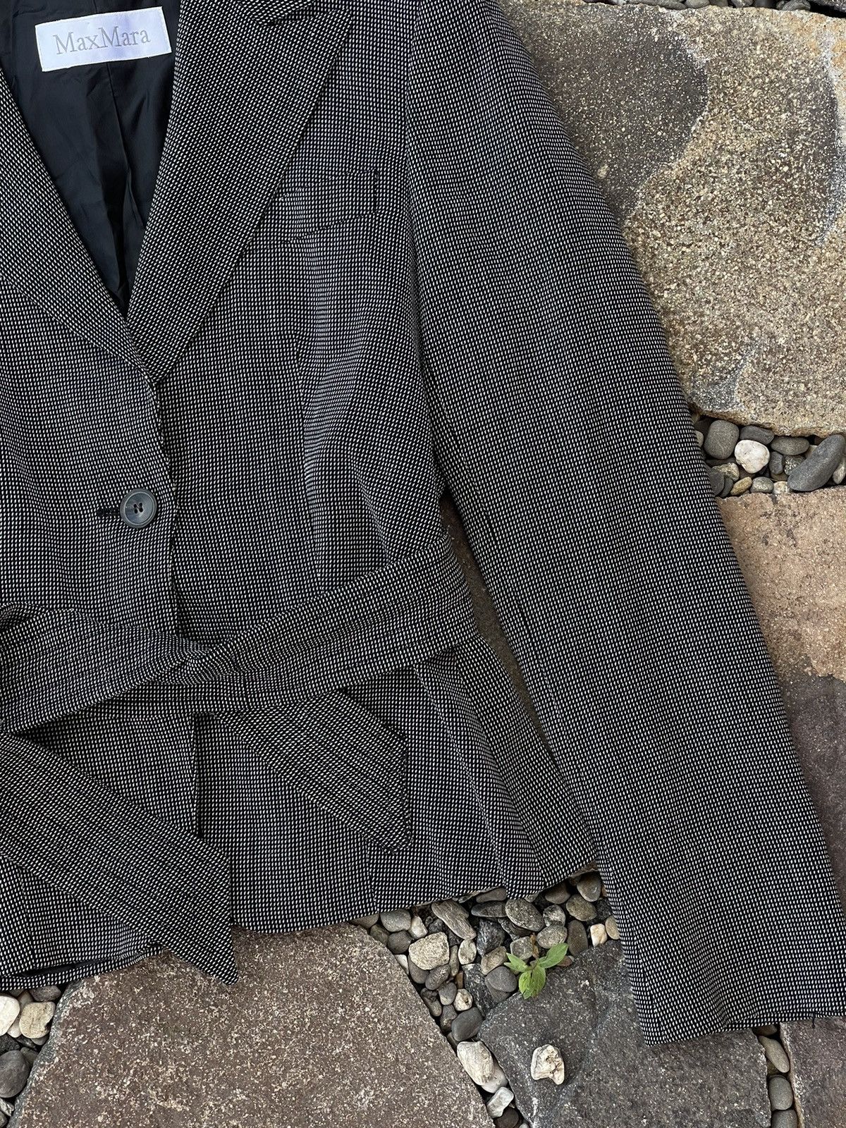 Max Mara Max Mara wool belt grey blazer Size M / US 6-8 / IT 42-44 - 6 Thumbnail
