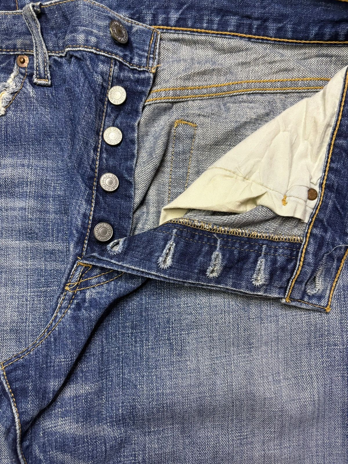 Levi's Vintage 90s Levis 501 Faded Wash Distressed Loose Jeans Size US 30 / EU 46 - 3 Thumbnail