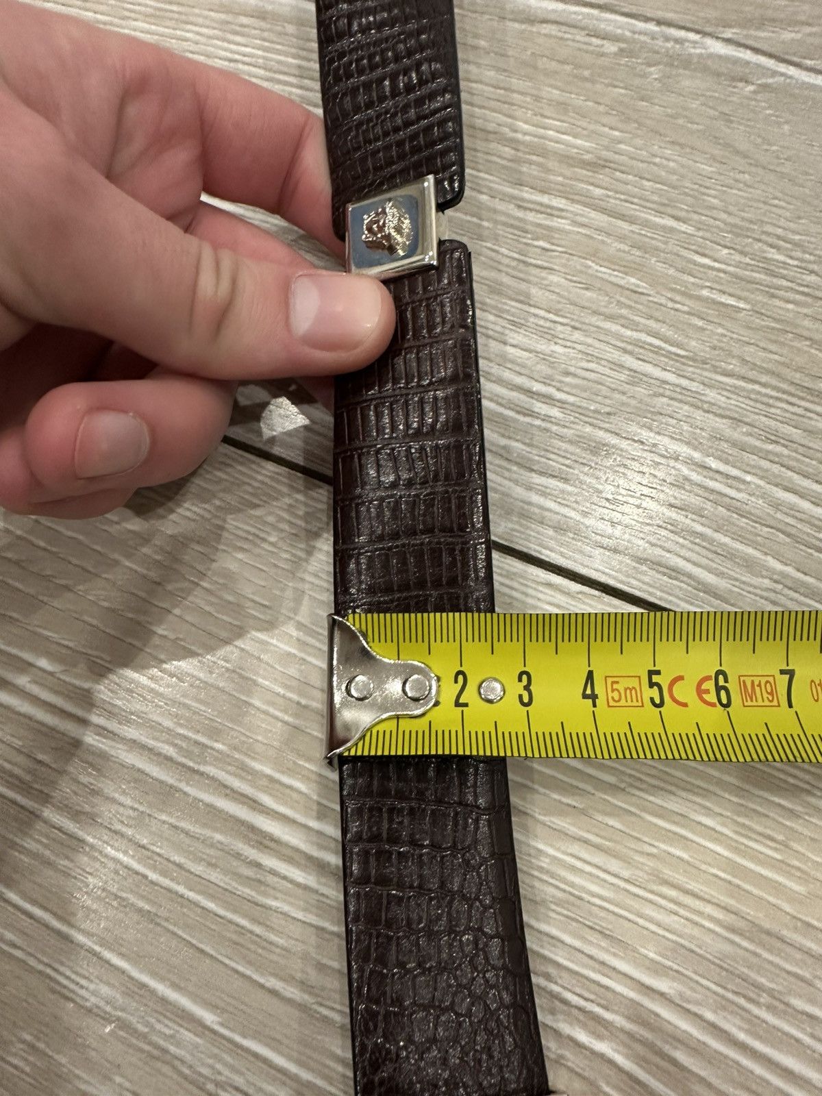 Versace GIANNI VERSACE Leather Silver MEDUSA Small Women's Belt-30 Size ONE SIZE - 8 Thumbnail