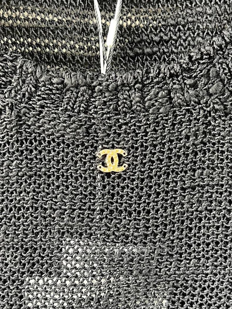 Chanel Chanel 25A black and gold knitted vest Size XXS / US 00 / IT 34 - 5 Thumbnail