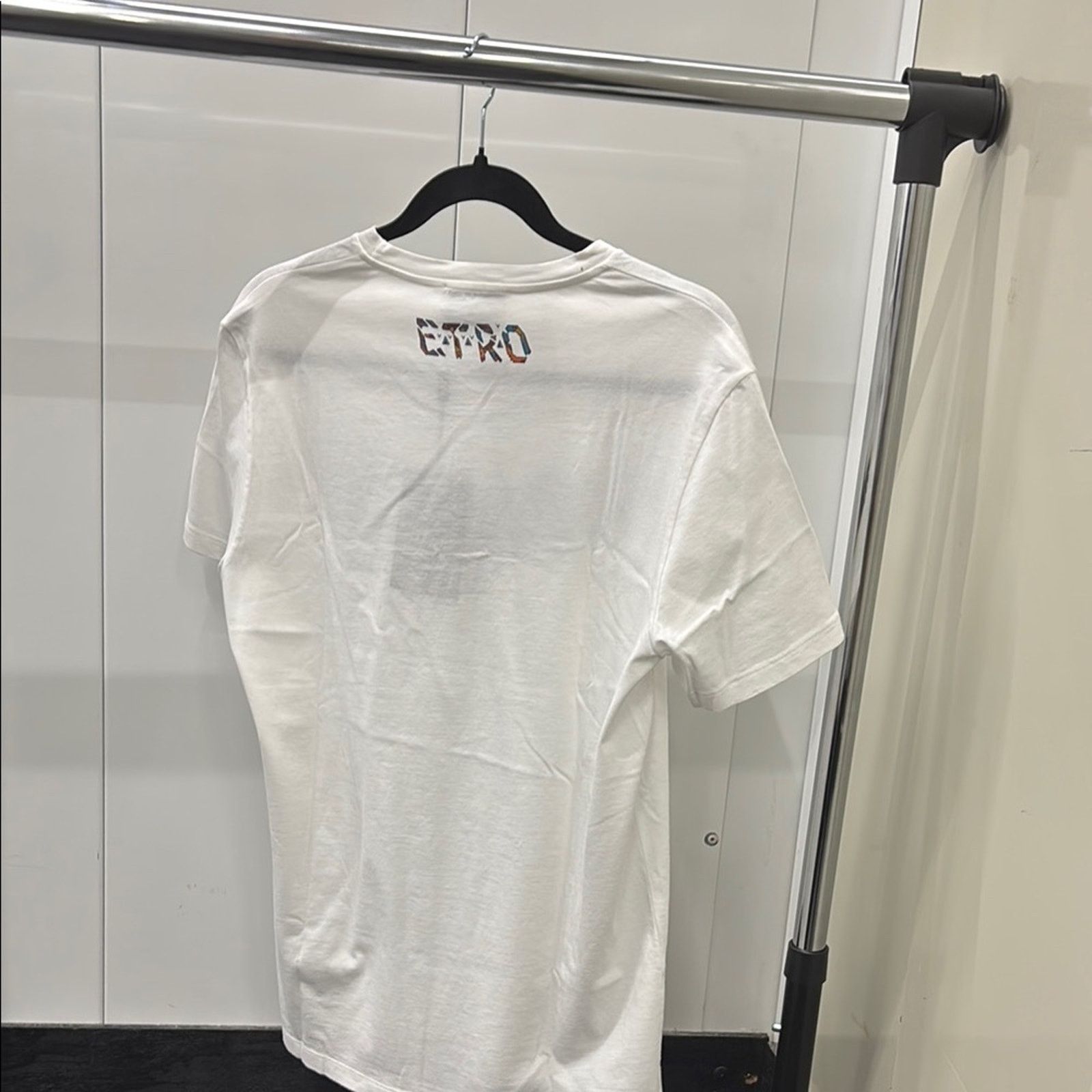 Etro NWT Etro White Tee with Multicolor Eagle Graphic Size S Size US S / EU 44-46 / 1 - 7 Thumbnail