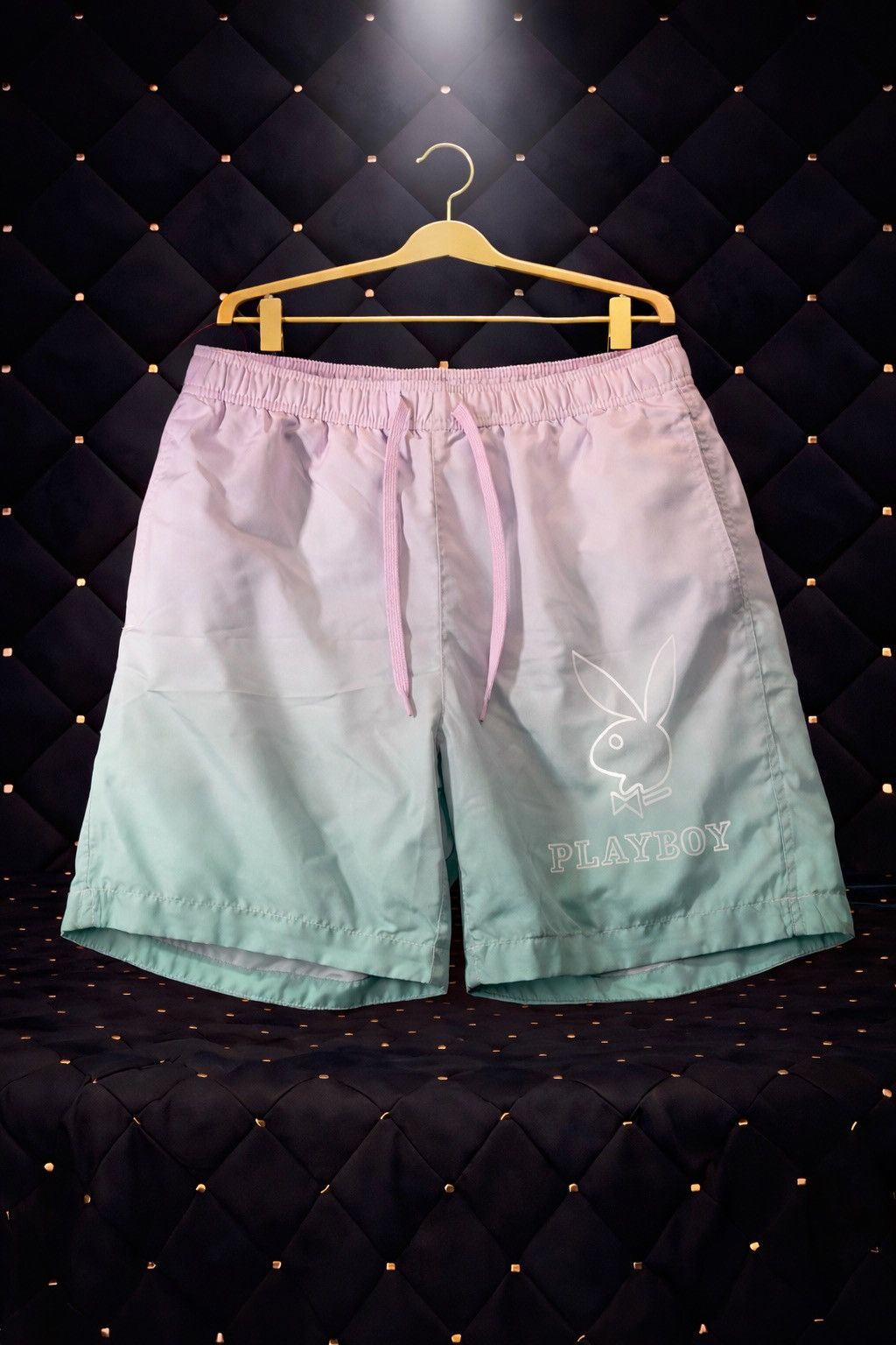 Nike NIKE OMBRE GRADIENT DIP-DYE SWIM TRUNK SHORTS Size US 32 / EU 48 - 1 Preview