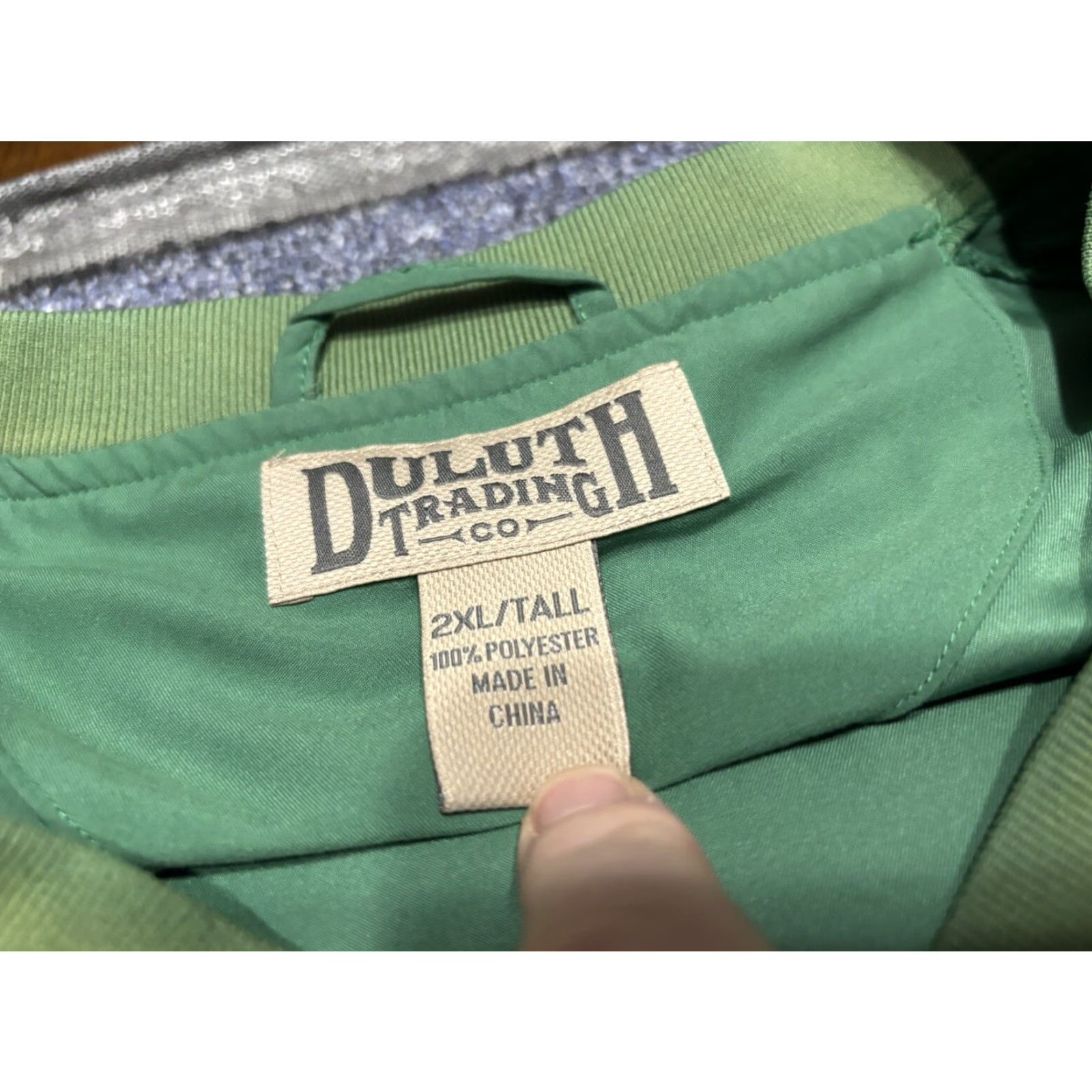 Vintage Duluth Golf Jacket Mens 2XLT Tall V Neck Pullover Windbreaker Solid Green Lightweight Lined Polyester Softshell Outdoor Casual Spring Fall Winter Size US XXL / EU 58 / 5 - 2 Thumbnail