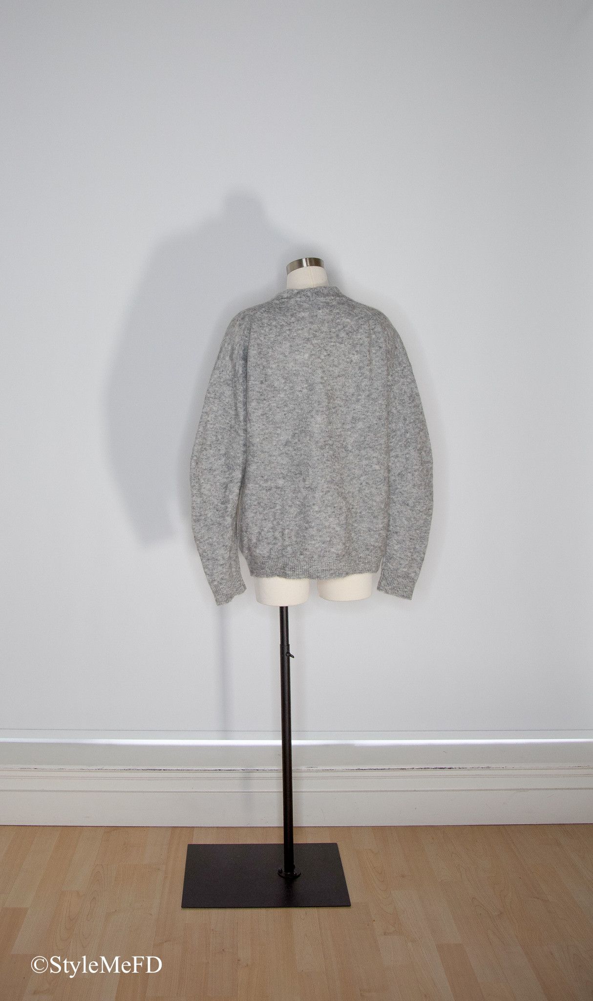 Acne Studios Acne Studios "Deborah" Gray V Neck Sweater Size M / US 6-8 / IT 42-44 - 3 Thumbnail