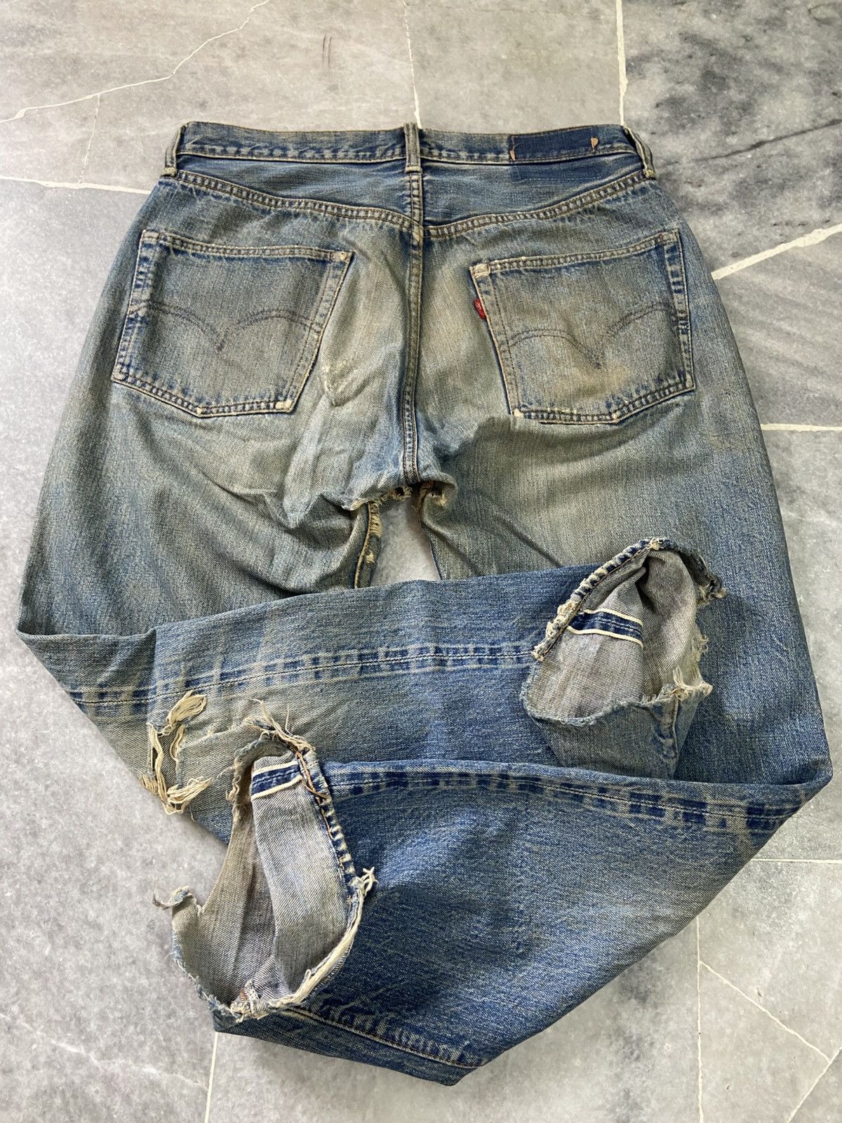 Levi's Vintage 60s 70s Levi’s 501 Big E Selvedge jeans Button No6 Size US 32 / EU 48 - 4 Thumbnail