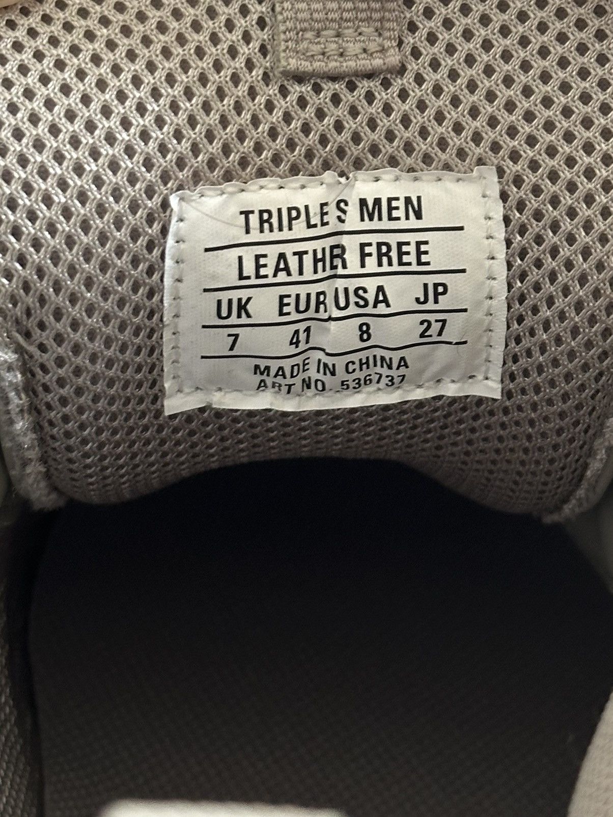 Balenciaga Balenciaga Triple S All Over Logo Sneaker Size US 8 / EU 41 - 12 Thumbnail