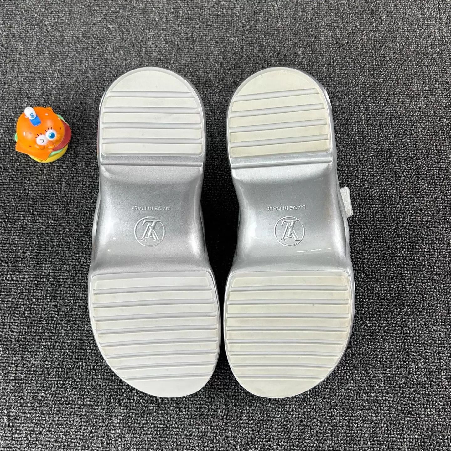 Louis Vuitton LV Silver Monogram Strap Beach Sandals Size 36 HB6720 Size US 5.5 / IT 35.5 - 6 Thumbnail