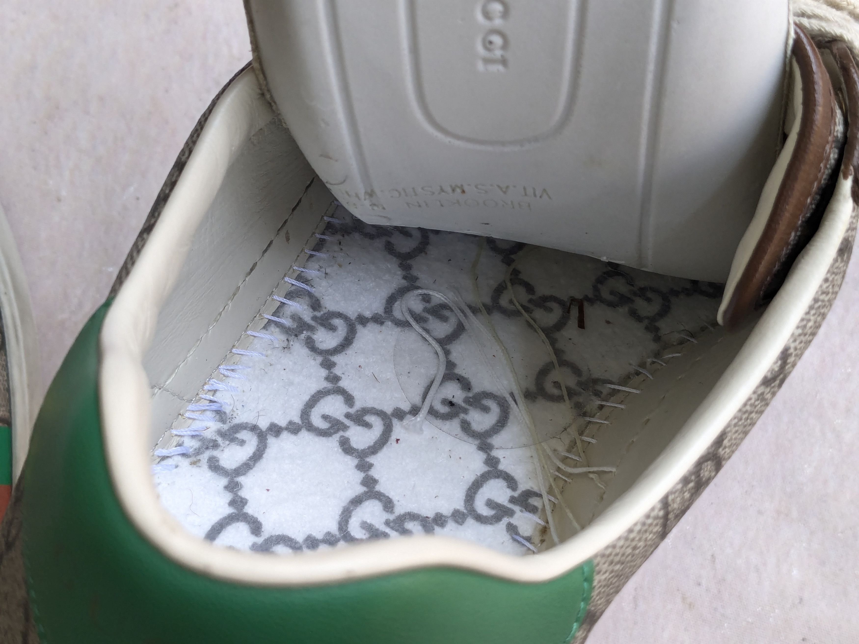 Gucci Gucci Ace Sneakers White 8.5 White Low Tops 636358 Size US 8.5 / EU 41-42 - 4 Thumbnail