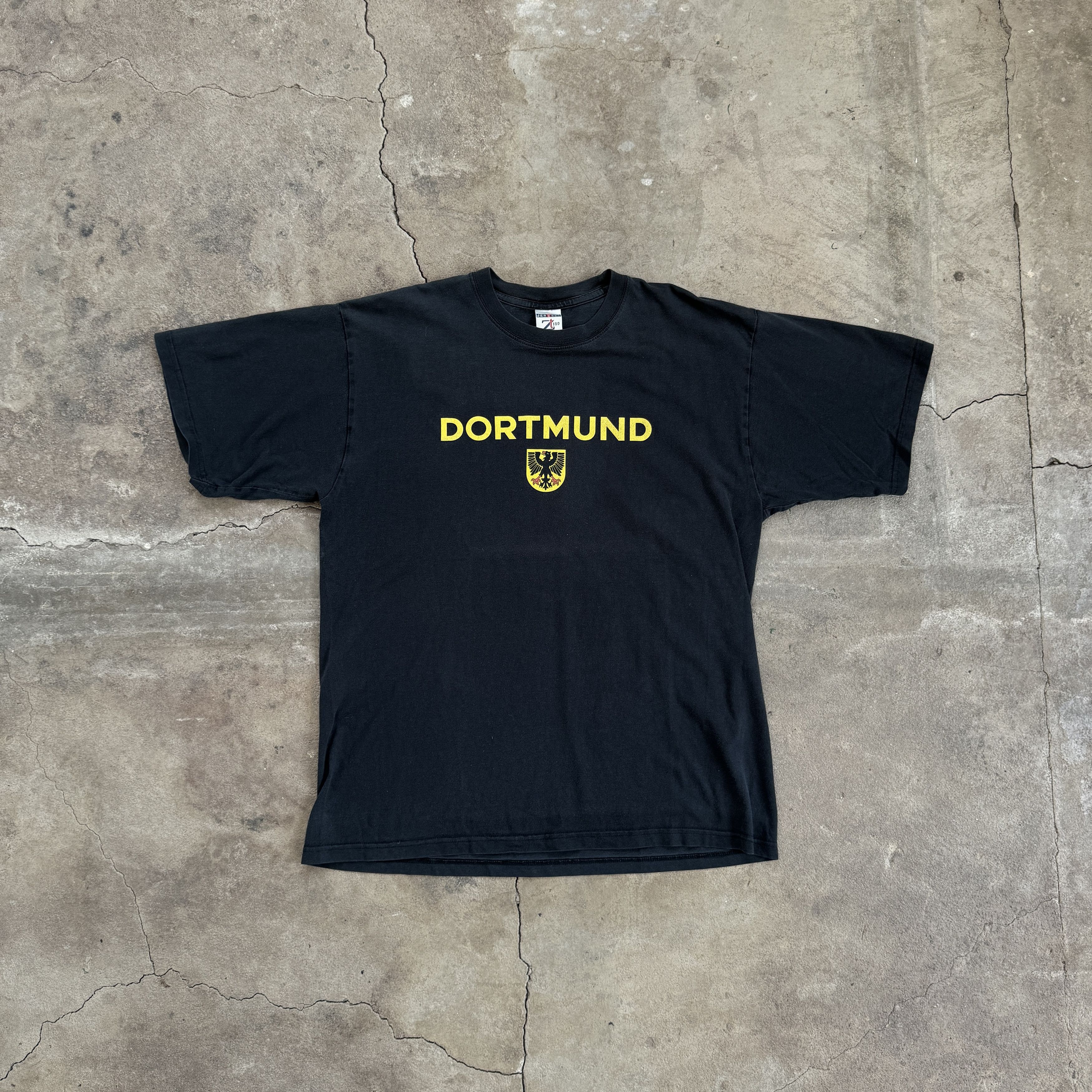 Vintage Vintage Dortmund Germany T-Shirt Kanye West Style Size US M / EU 48-50 / 2 - 1 Thumbnail