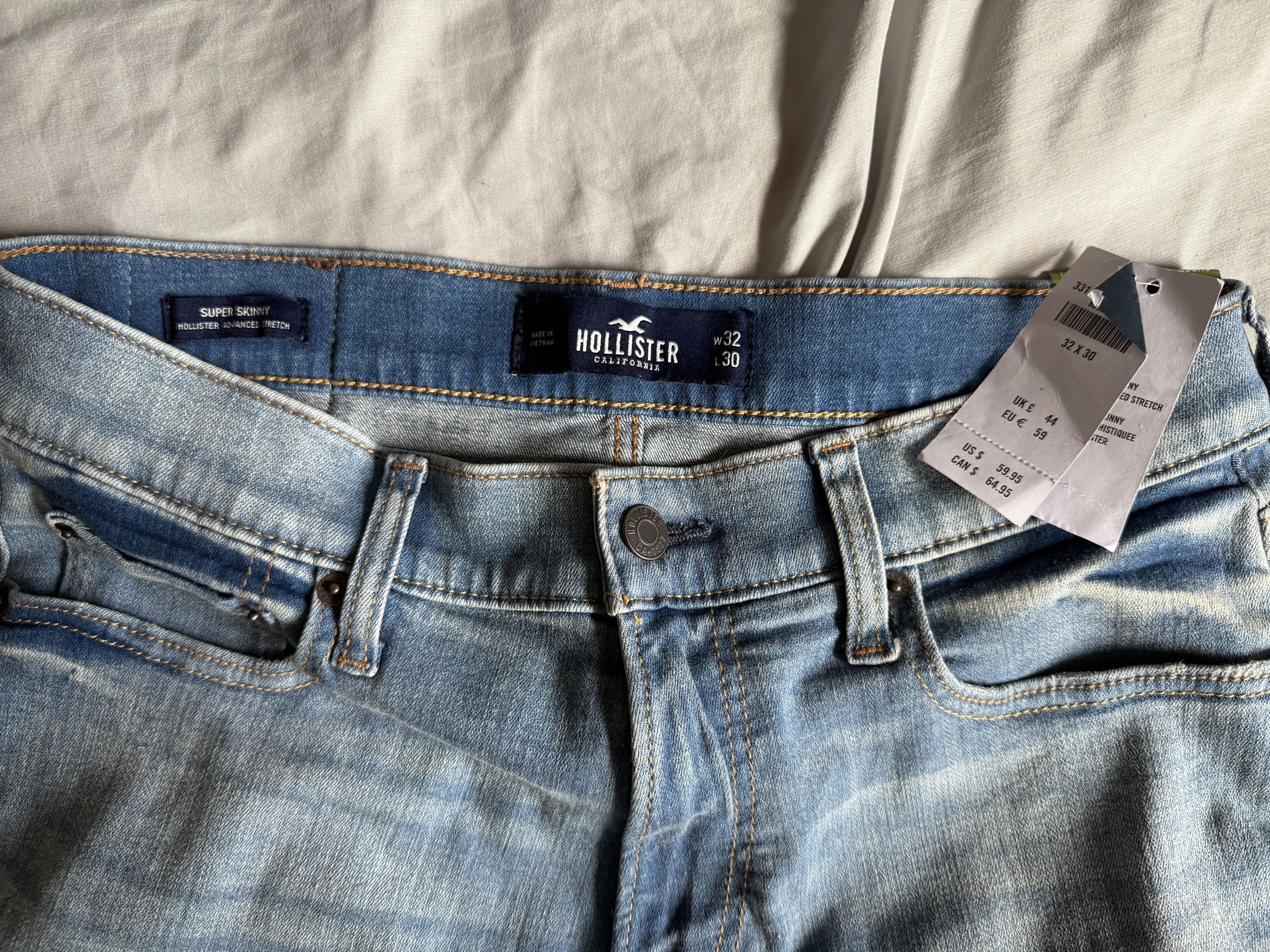Hollister Hollister Super Skinny Jeans Advanced Stretch 32x30 $59.50 Size US 32 / EU 48 - 4 Thumbnail