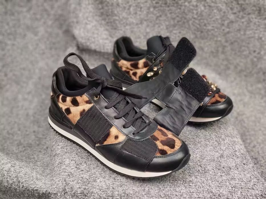 Dolce & Gabbana Dolce & Gabbana Leopard pattern stones velutto Sneakers Size US 9.5 / IT 39.5 - 20 Thumbnail