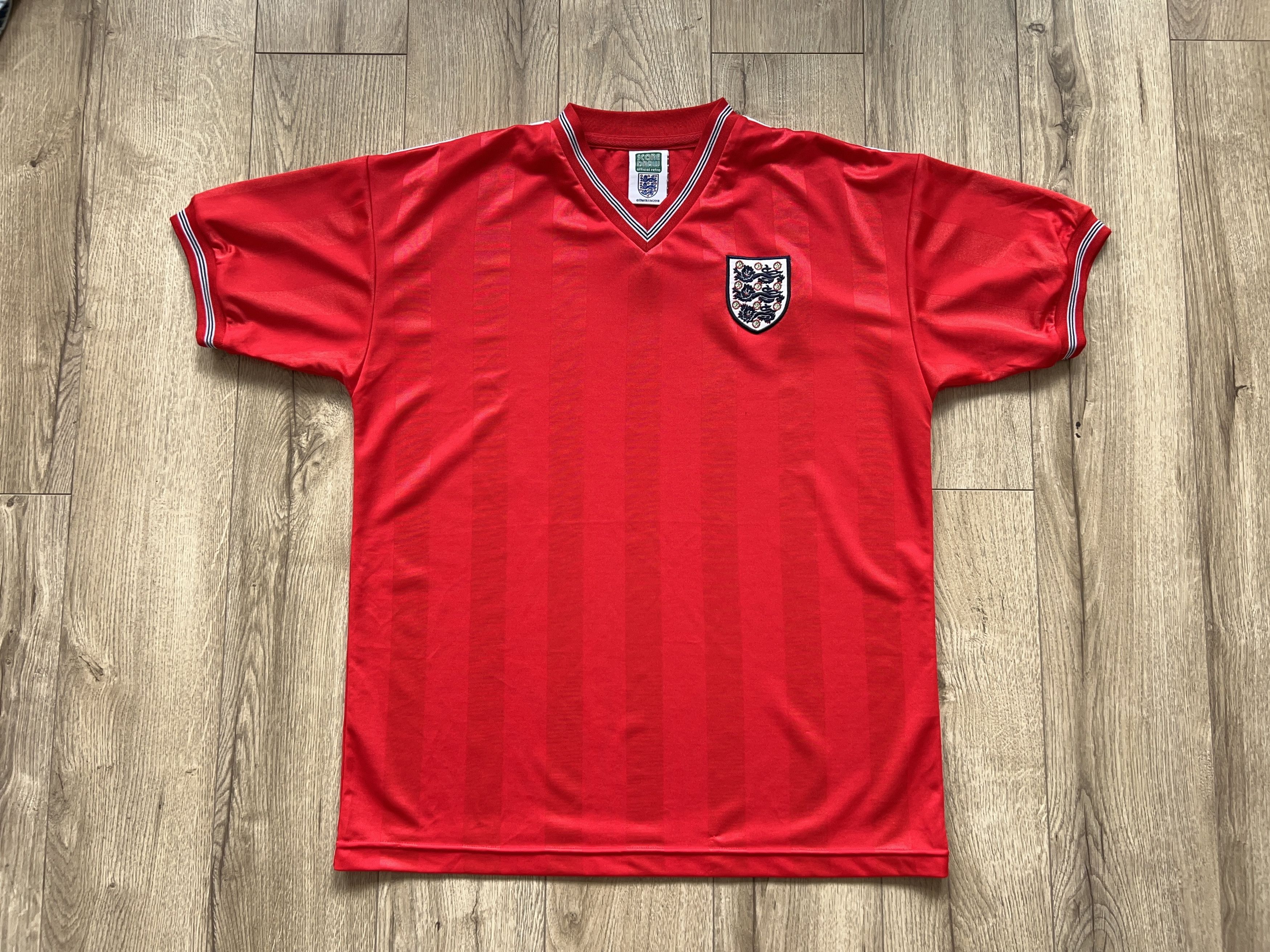 Vintage Score Draw England 1980s National Team Vintage Red T Shirt Size US L / EU 52-54 / 3 - 1 Thumbnail