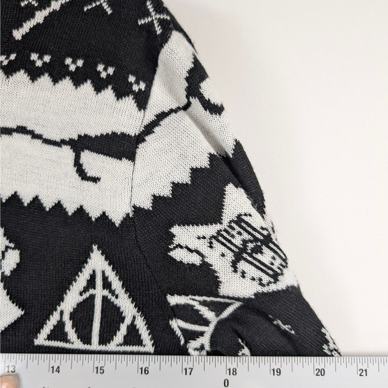 Unknown London Harry Potter Sherpa Hooded Cardigan Sweater Womens Size S Size S / US 4 / IT 40 - 6 Thumbnail