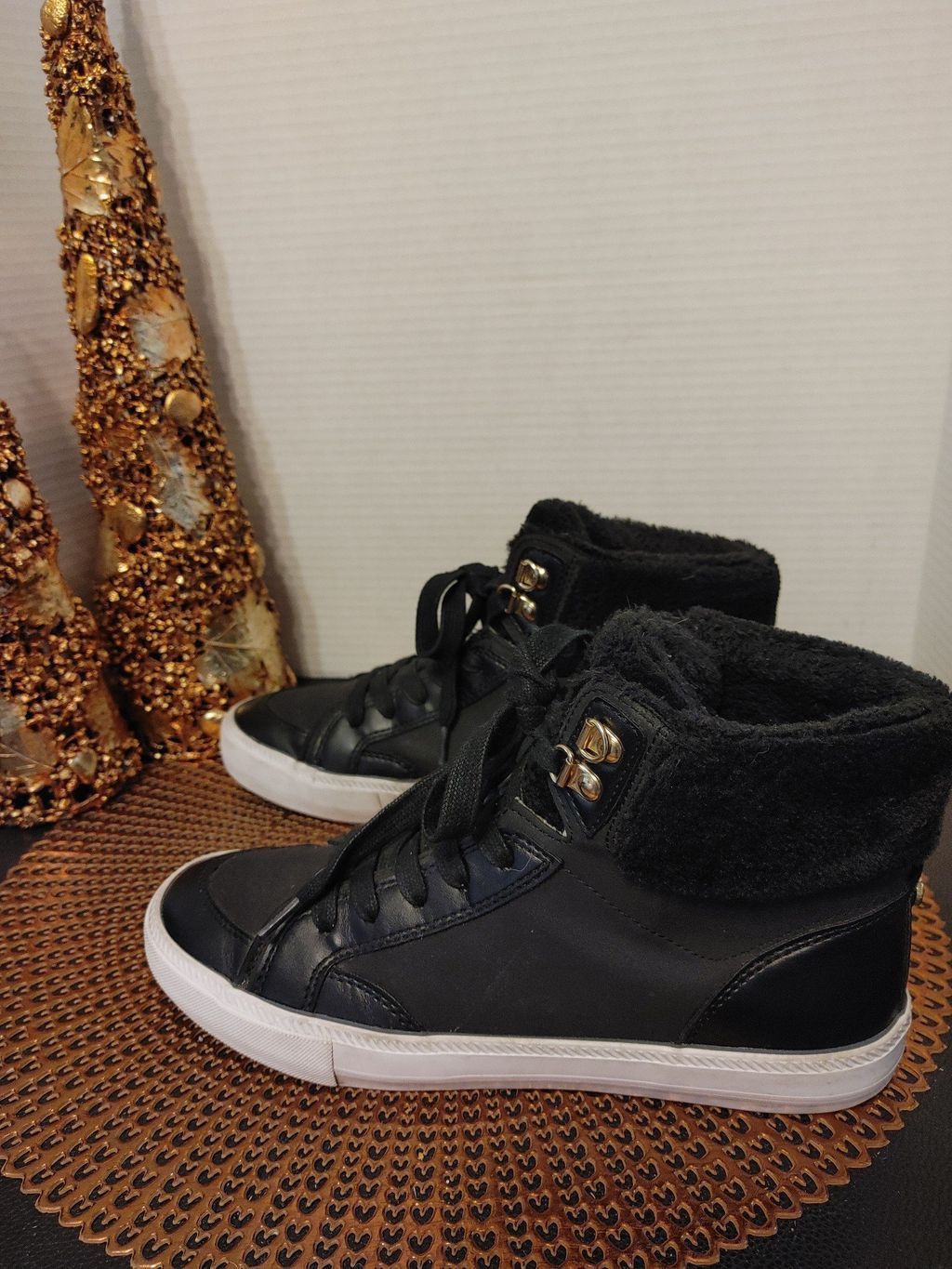 Tommy Hilfiger Tommy Hilfiger High Tops Size 9M Size US 9 / EU 42 - 3 Thumbnail