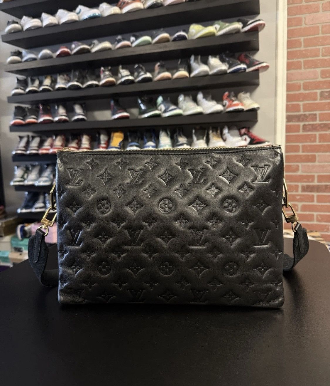 Louis Vuitton Louis Vuitton Coussin MM Shoulder Bag Monogram Size ONE SIZE - 1 Thumbnail