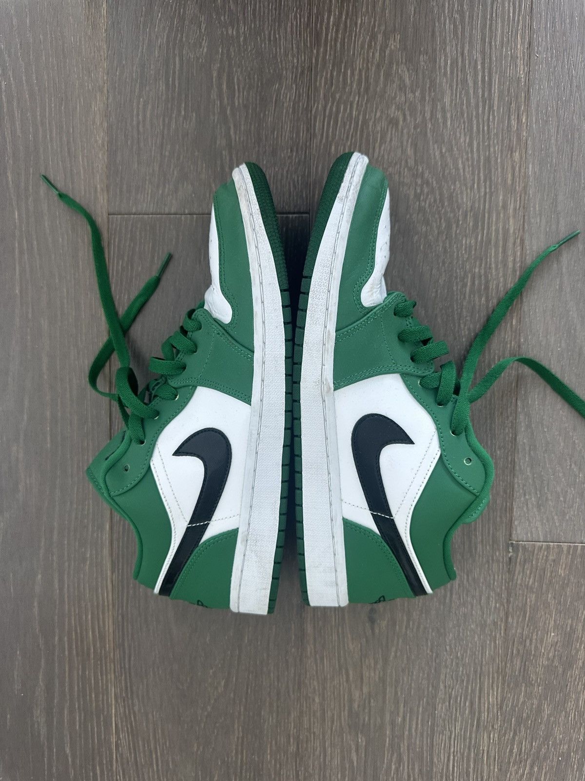 Jordan Brand × Nike Jordan 1 Low Pine green Size US 10.5 / EU 43-44 - 5 Thumbnail