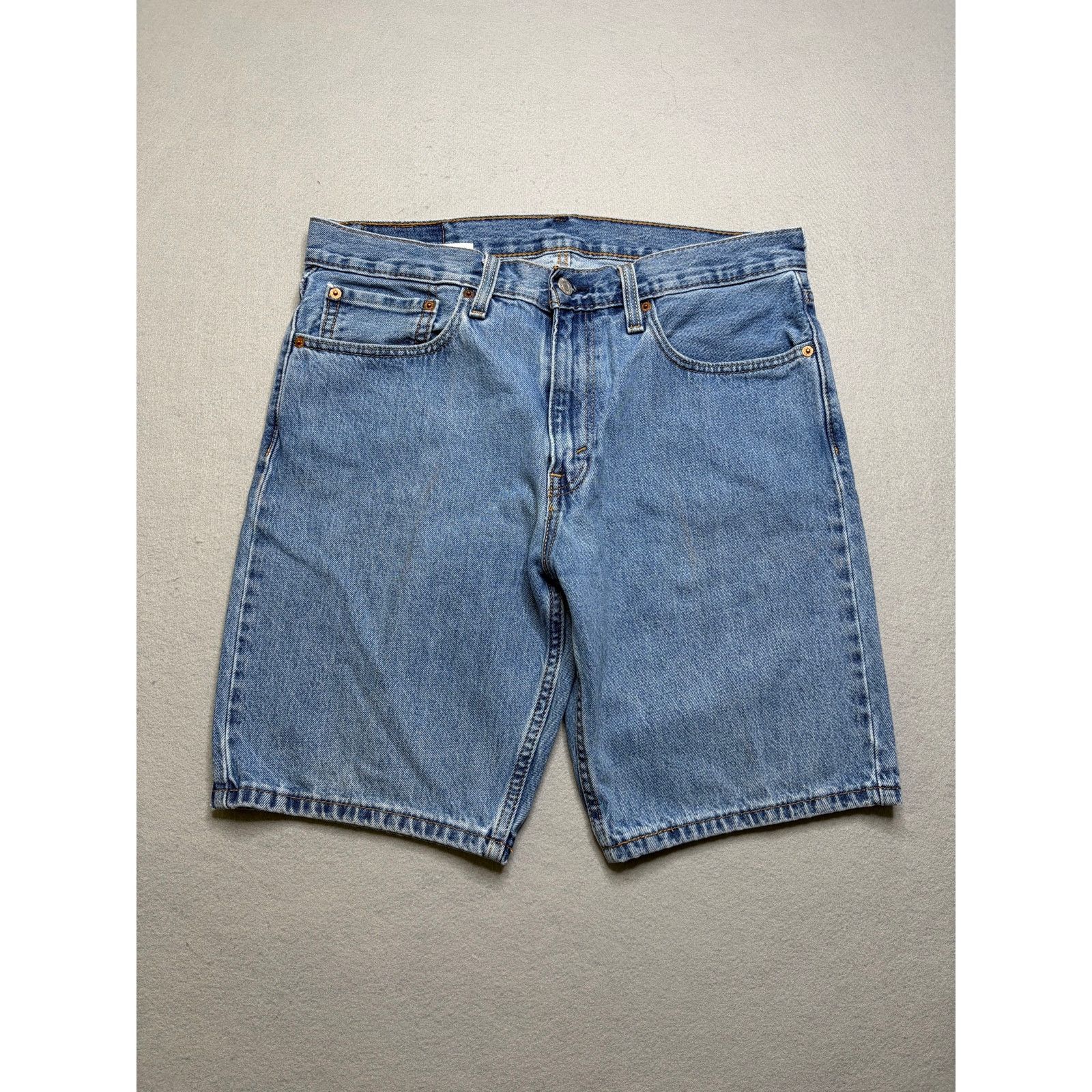 Levi's Levi’s 405 Denim Shorts Men’s W34 Regular Fit Jean Shorts Size US 34 / EU 50 - 2 Thumbnail