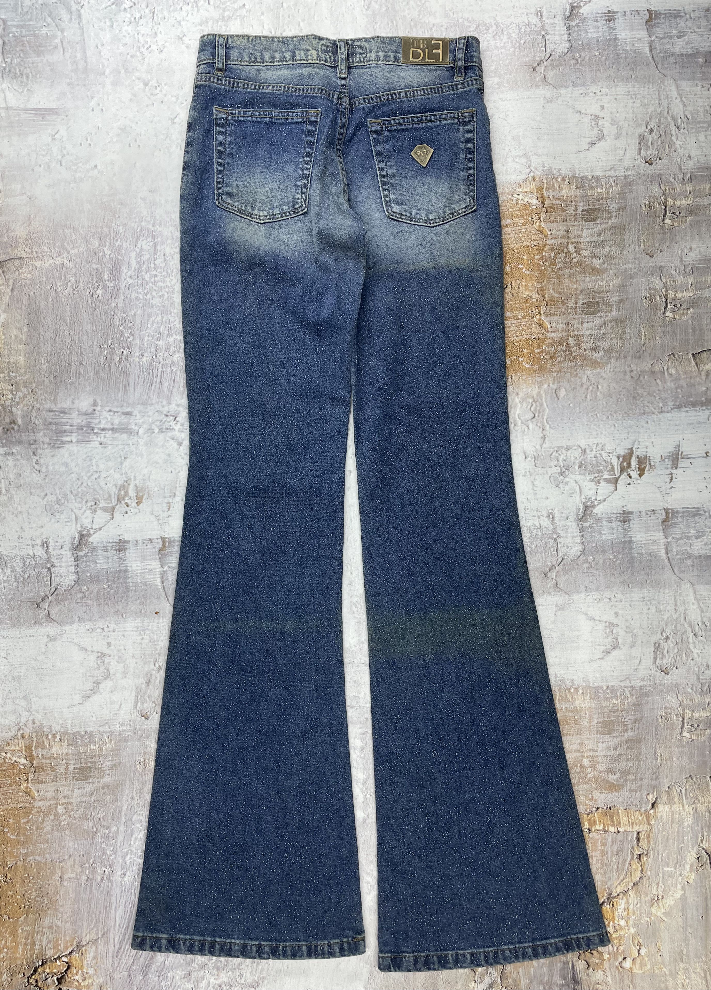 Vintage Vintage Faded Flare Jeans Women’s Size W25/L32 Size 25" / US 0 / IT 36 - 7 Thumbnail