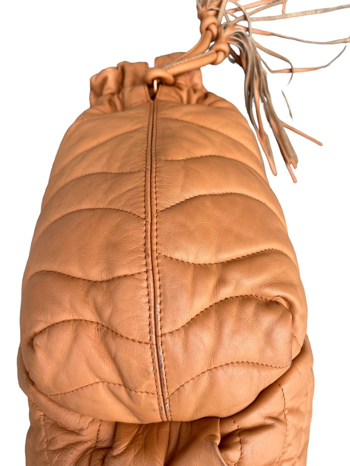 Japanese Brand × Leather Hyde Sacha Knight Quilt Puffer Large Leather Bag Size ONE SIZE - 15 Thumbnail