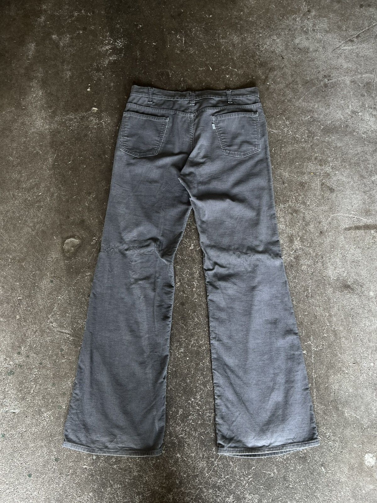 Levi's × Vintage Levi 217 Flared white tab Size US 32 / EU 48 - 2 Thumbnail