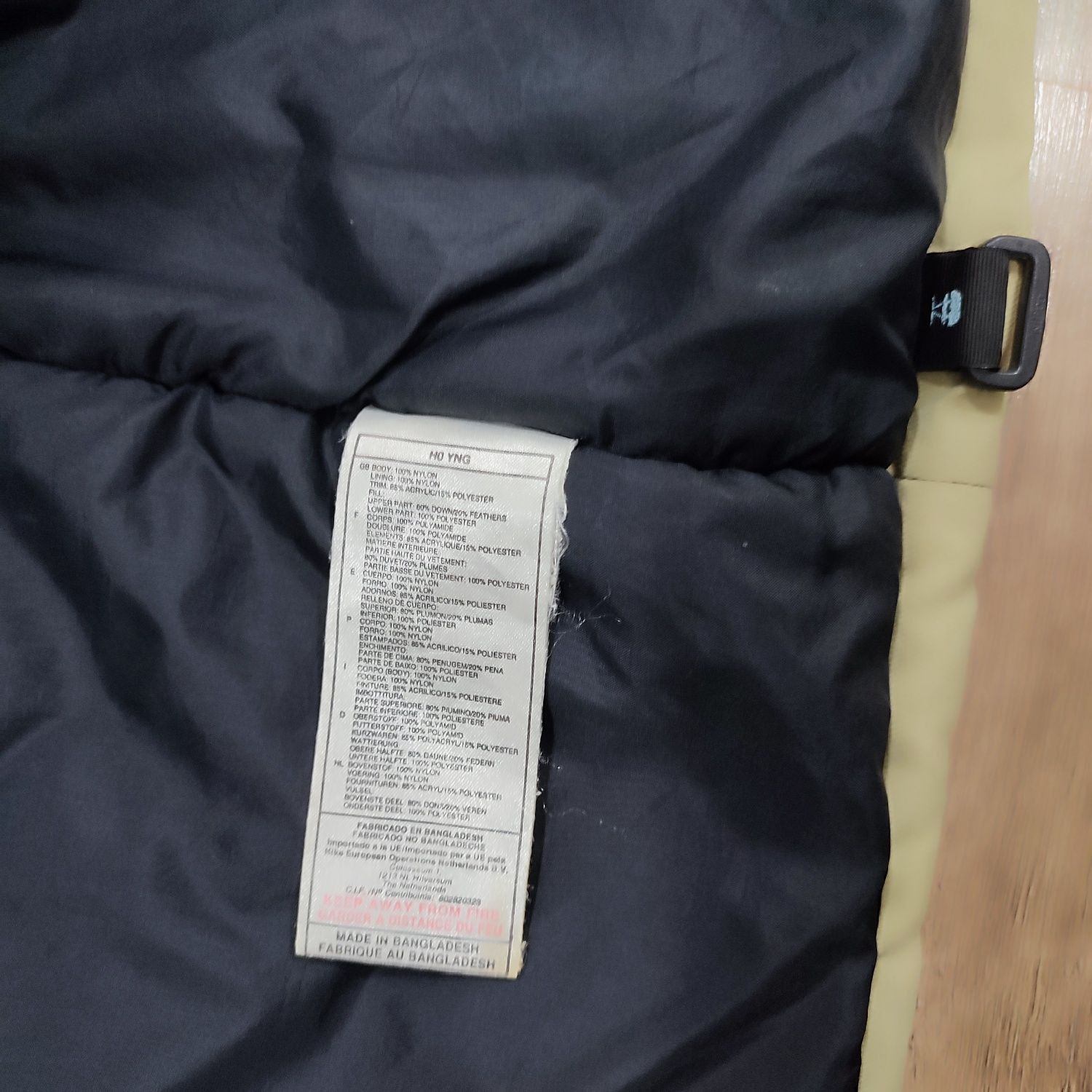 Nike ACG Nike ACG Vintage Puffer Down Jacket Size US L / EU 52-54 / 3 - 8 Thumbnail