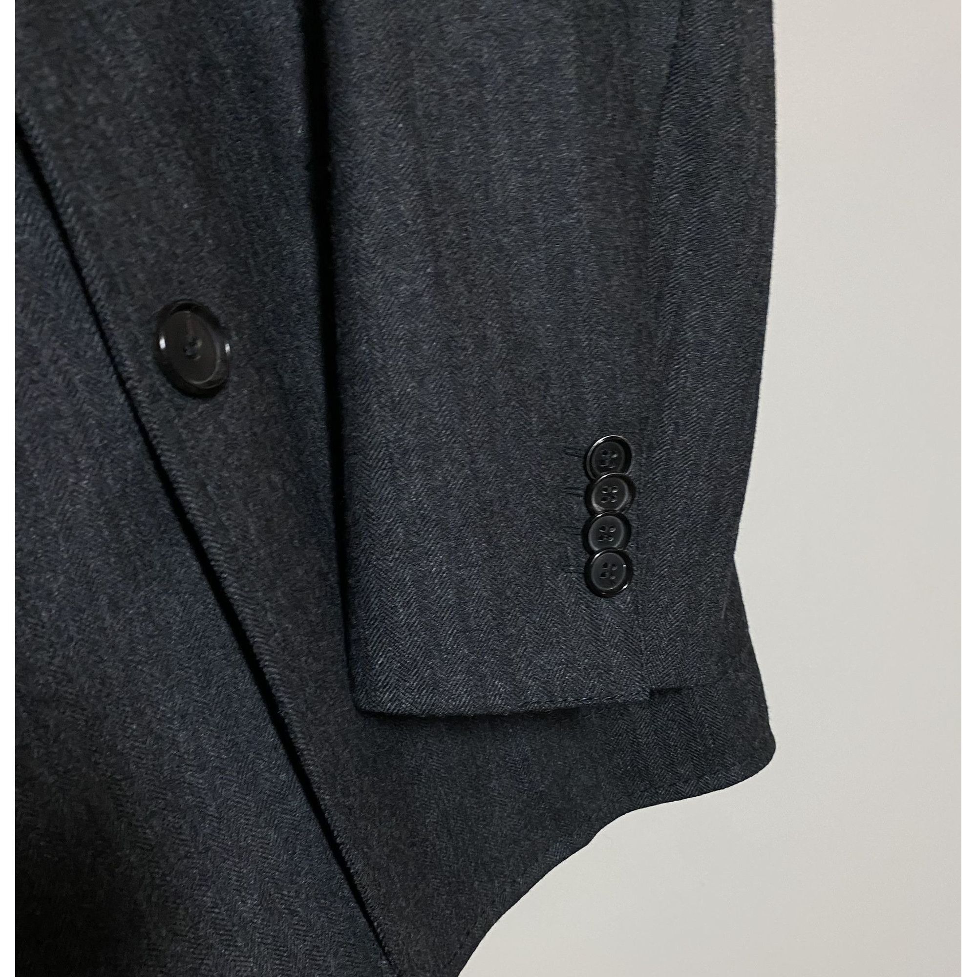Hugo Boss Hugo Boss $450 Mens Herringbone Charcoal Gray Wool Military Size 38R - 2 Thumbnail