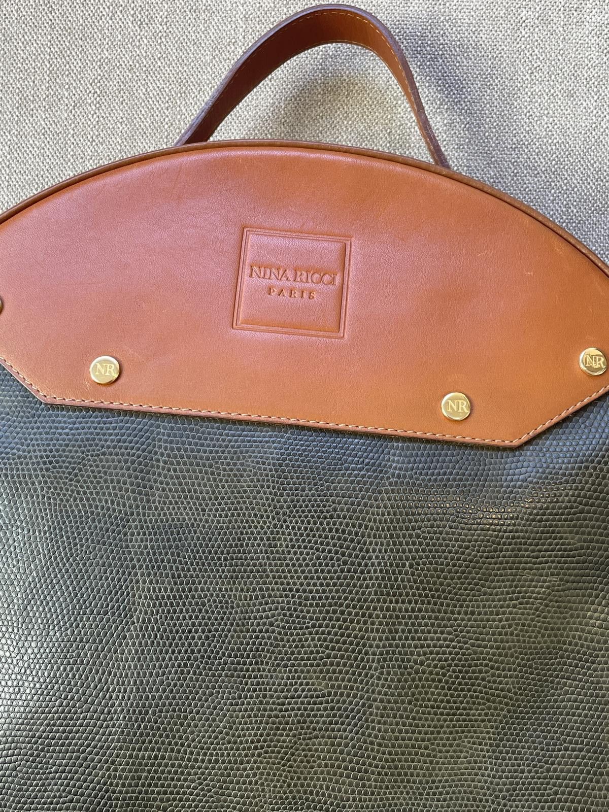 Designer Nina Ricci All Leather Bag Lightly Used Size ONE SIZE - 2 Thumbnail