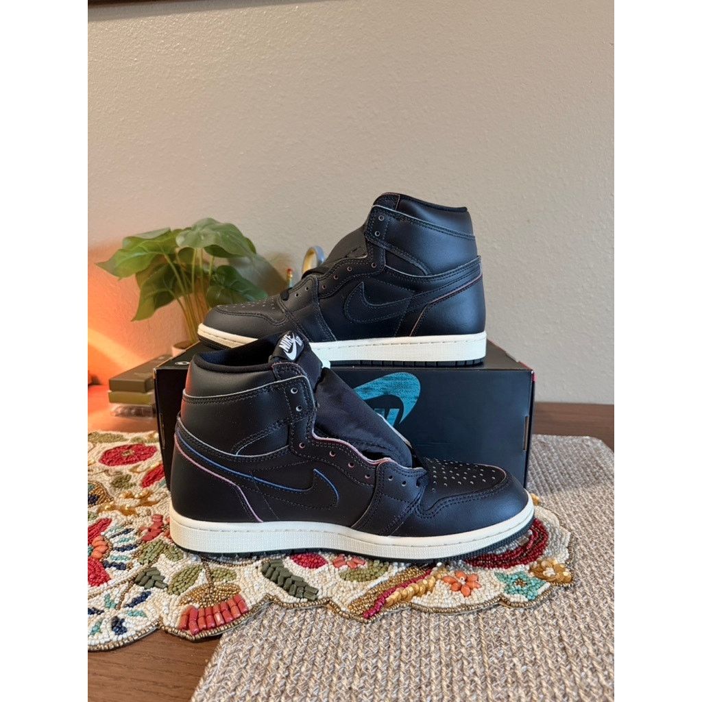 Jordan Brand × Nike Jordan 1 Retro High OG Self Expression Black Muslin Red Size US 8.5 / EU 41-42 - 2 Thumbnail