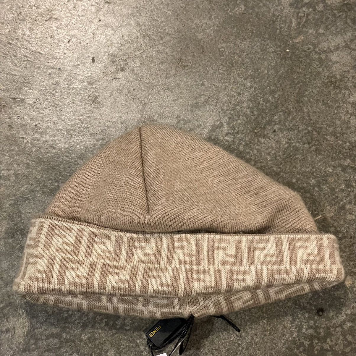 Fendi Fendi Monogram Beanie Size ONE SIZE - 6 Thumbnail