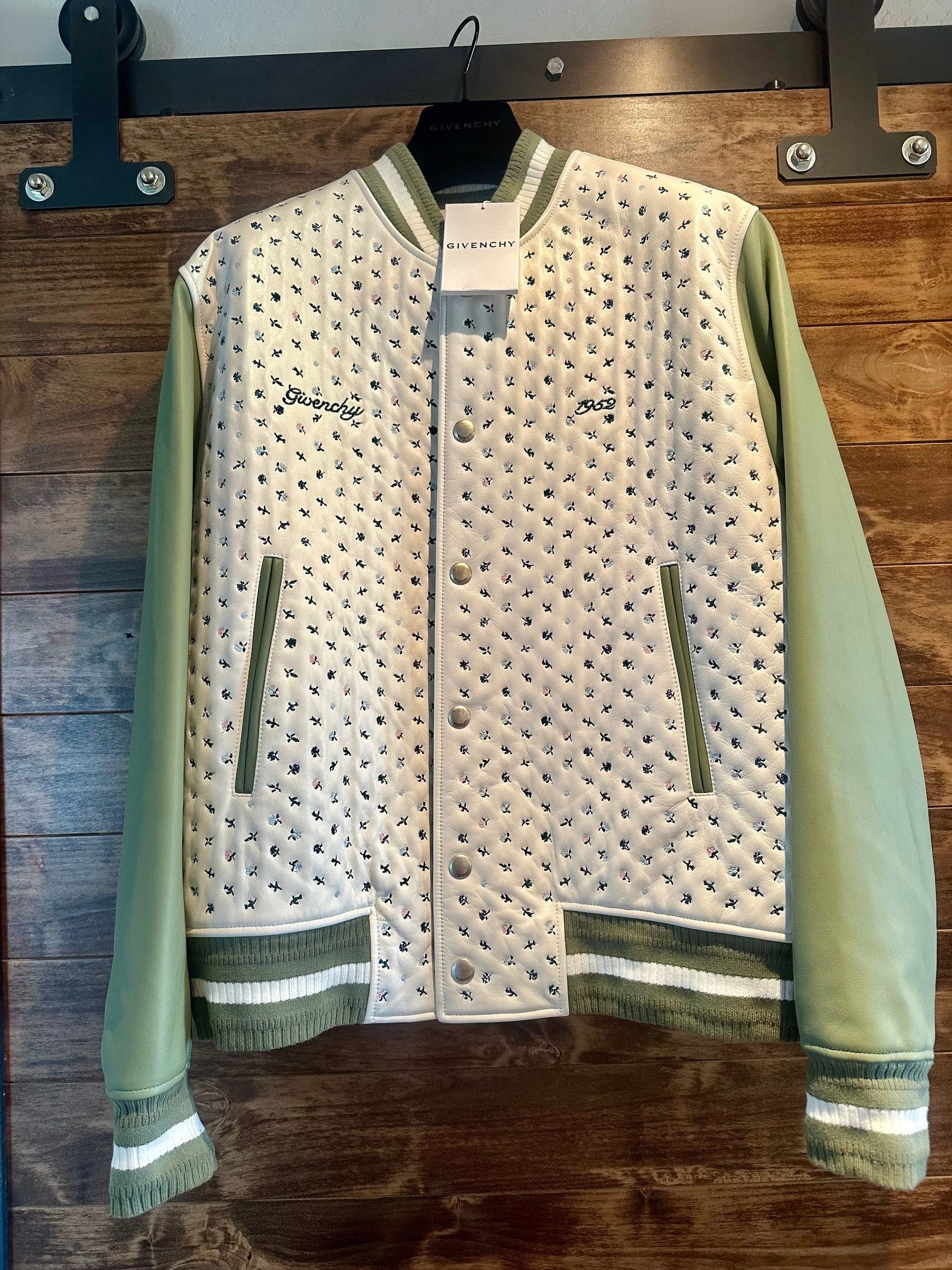 Givenchy GIVENCHY 1952 VARSITY JACKET IN LEATHER Size US XL / EU 56 / 4 - 2 Thumbnail