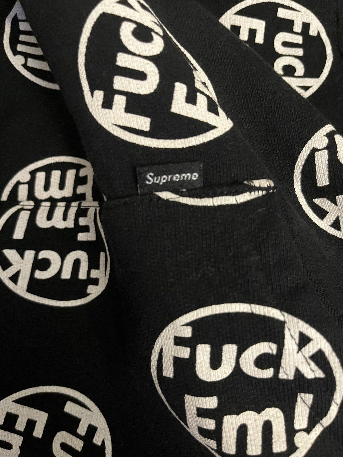 Supreme Supreme fuck em hoodie black Size US M / EU 48-50 / 2 - 4 Thumbnail