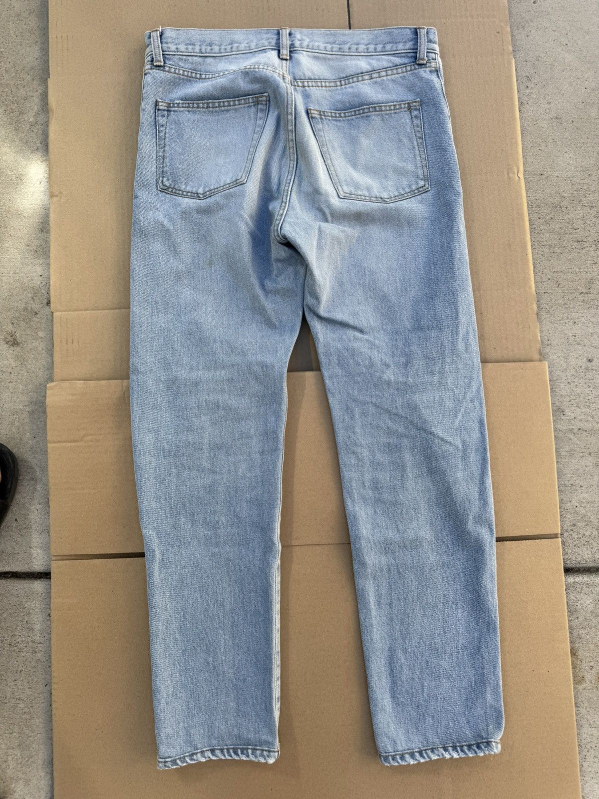 Saint Laurent Paris Saint Laurent Light Blue Ripped Jeans Size US 28 / EU 44 - 2 Thumbnail